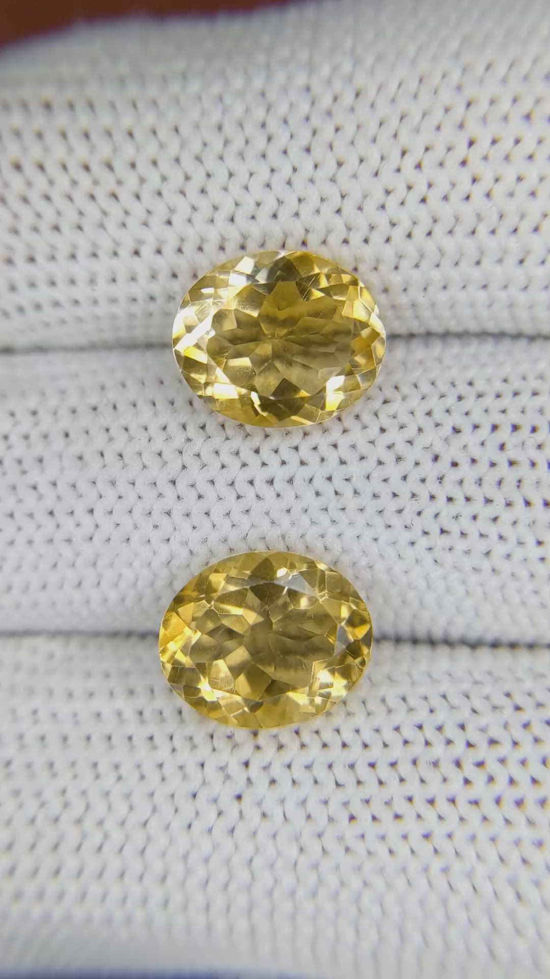 5.49&nbsp;Ct.Tw.Total Carat Weight Citrine Pair from Brazil Size Video