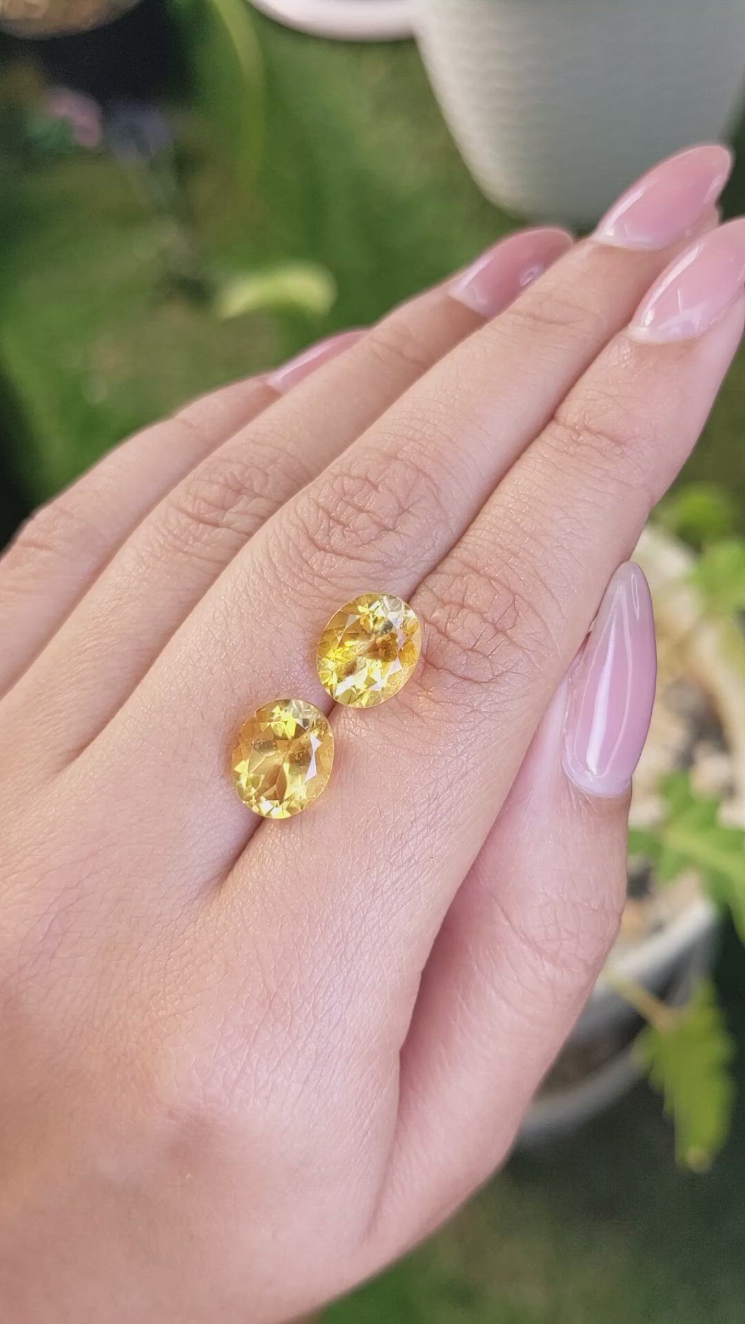 6.27&nbsp;Ct.Tw.Total Carat Weight Citrine Pair from Brazil Size Video