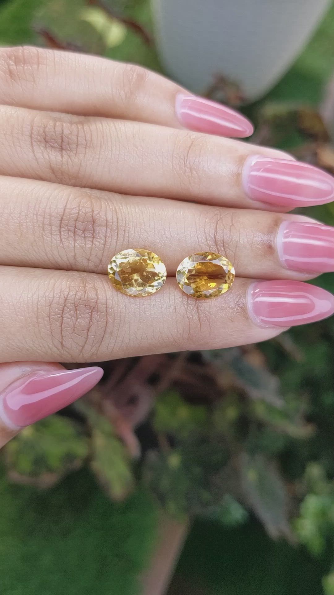 5.19&nbsp;Ct.Tw.Total Carat Weight Citrine Pair from Brazil Size Video