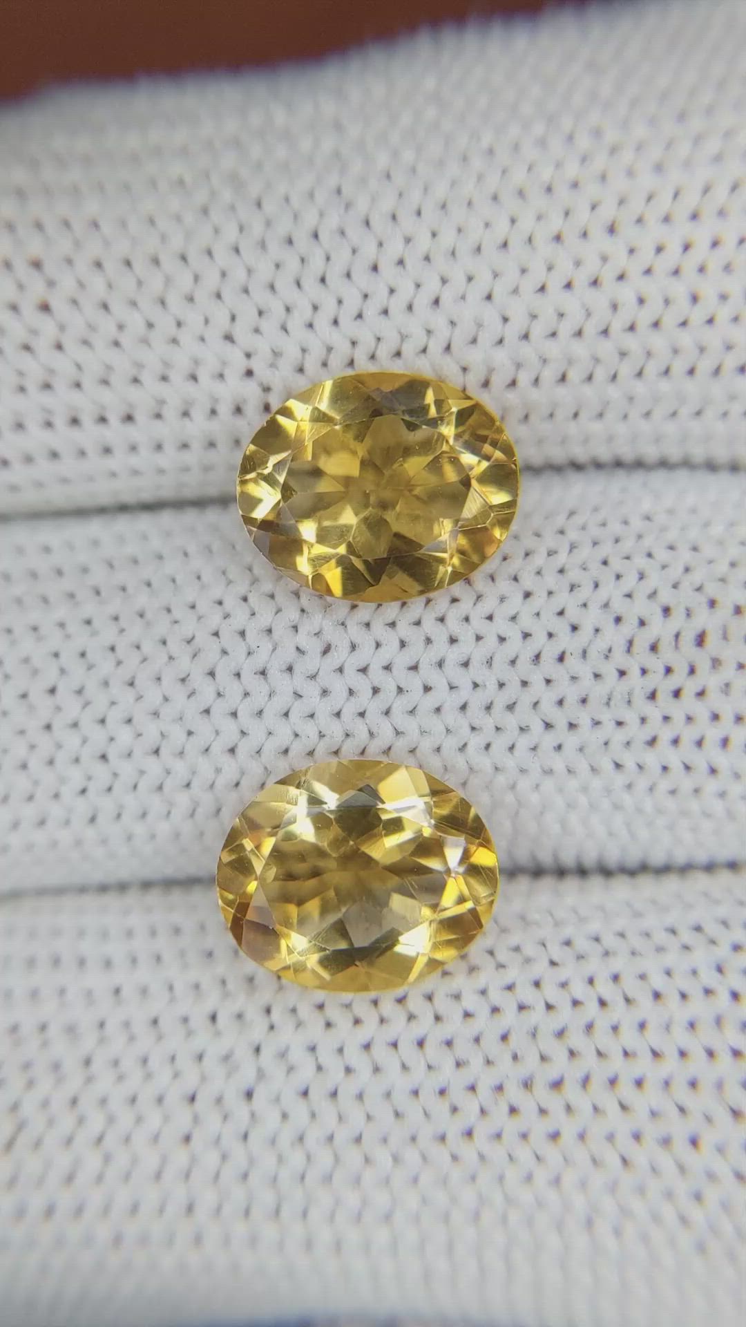 5.35&nbsp;Ct.Tw.Total Carat Weight Citrine Pair from Brazil Size Video