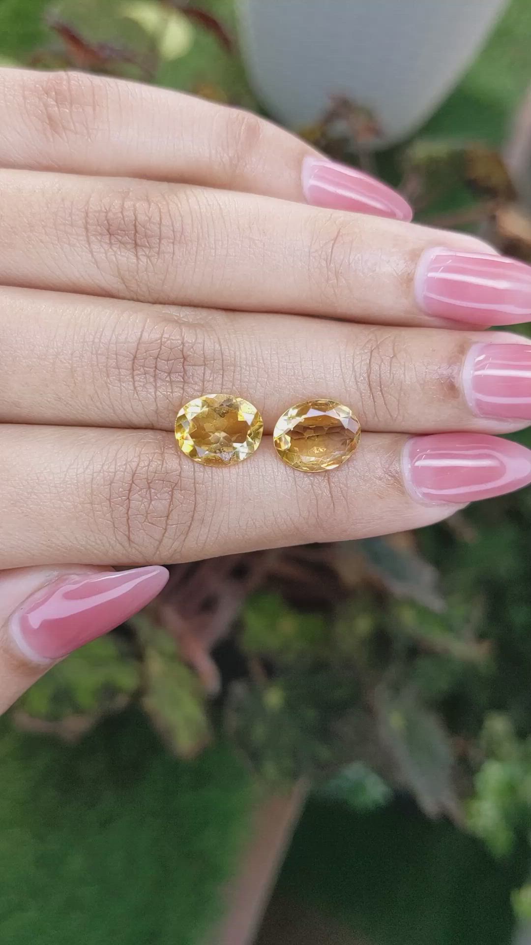 4.86&nbsp;Ct.Tw.Total Carat Weight Citrine Pair from Brazil Size Video