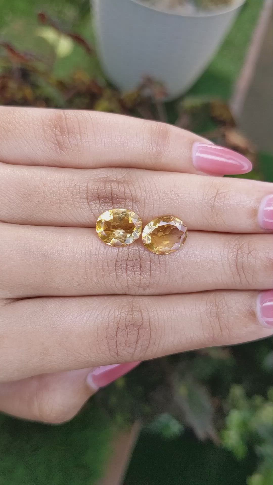 4.86&nbsp;Ct.Tw.Total Carat Weight Citrine Pair from Brazil Size Video