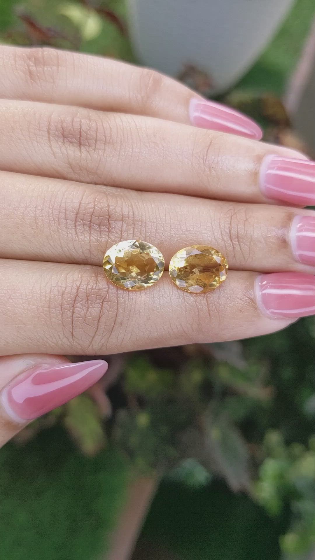 5.94&nbsp;Ct.Tw.Total Carat Weight Citrine Pair from Brazil Size Video