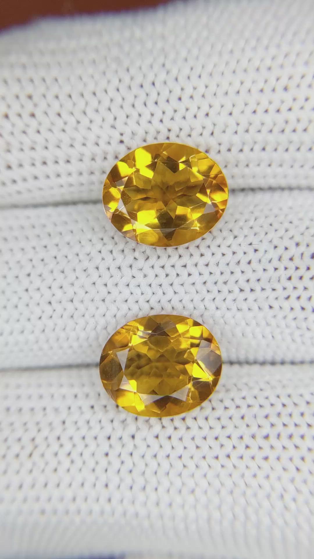6.10&nbsp;Ct.Tw.Total Carat Weight Citrine Pair from Brazil Size Video