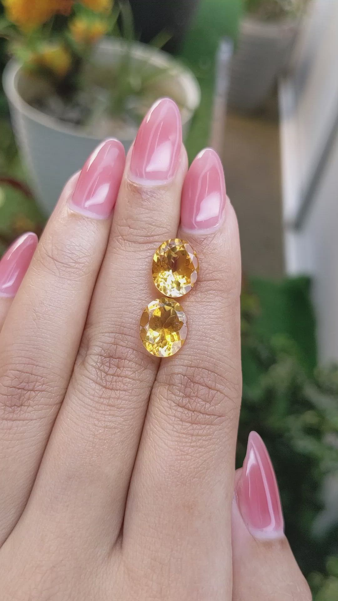6.81&nbsp;Ct.Tw.Total Carat Weight Citrine Pair from Brazil Size Video