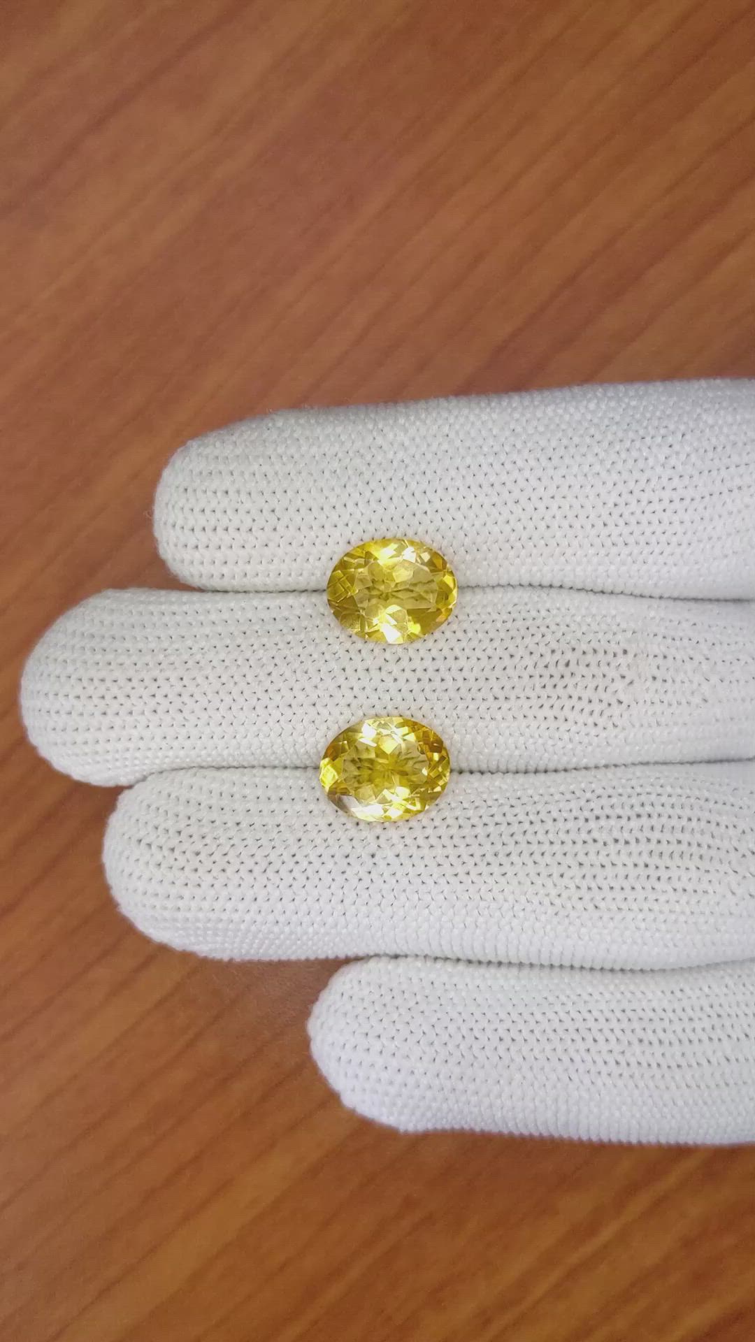 5.39&nbsp;Ct.Tw.Total Carat Weight Citrine Pair from Brazil Size Video