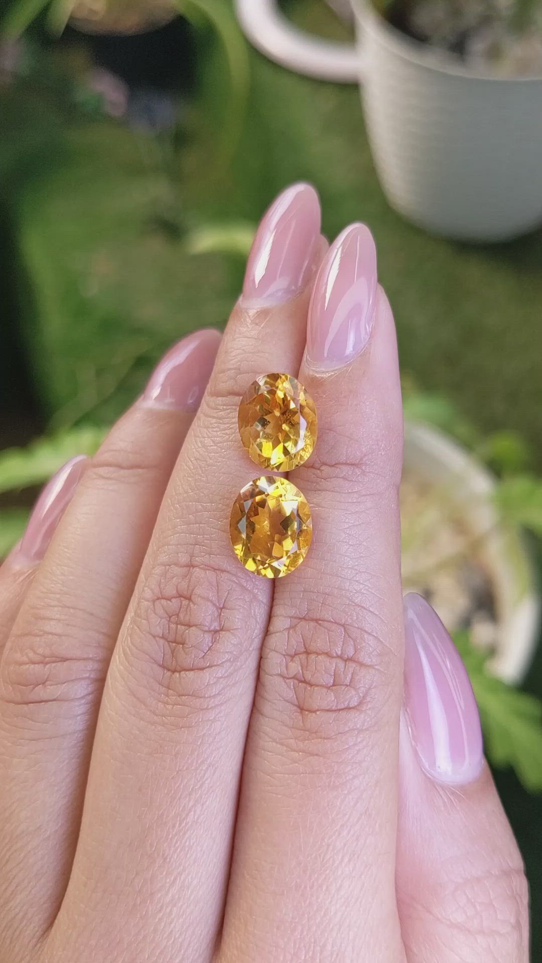 6.91&nbsp;Ct.Tw.Total Carat Weight Citrine Pair from Brazil Size Video