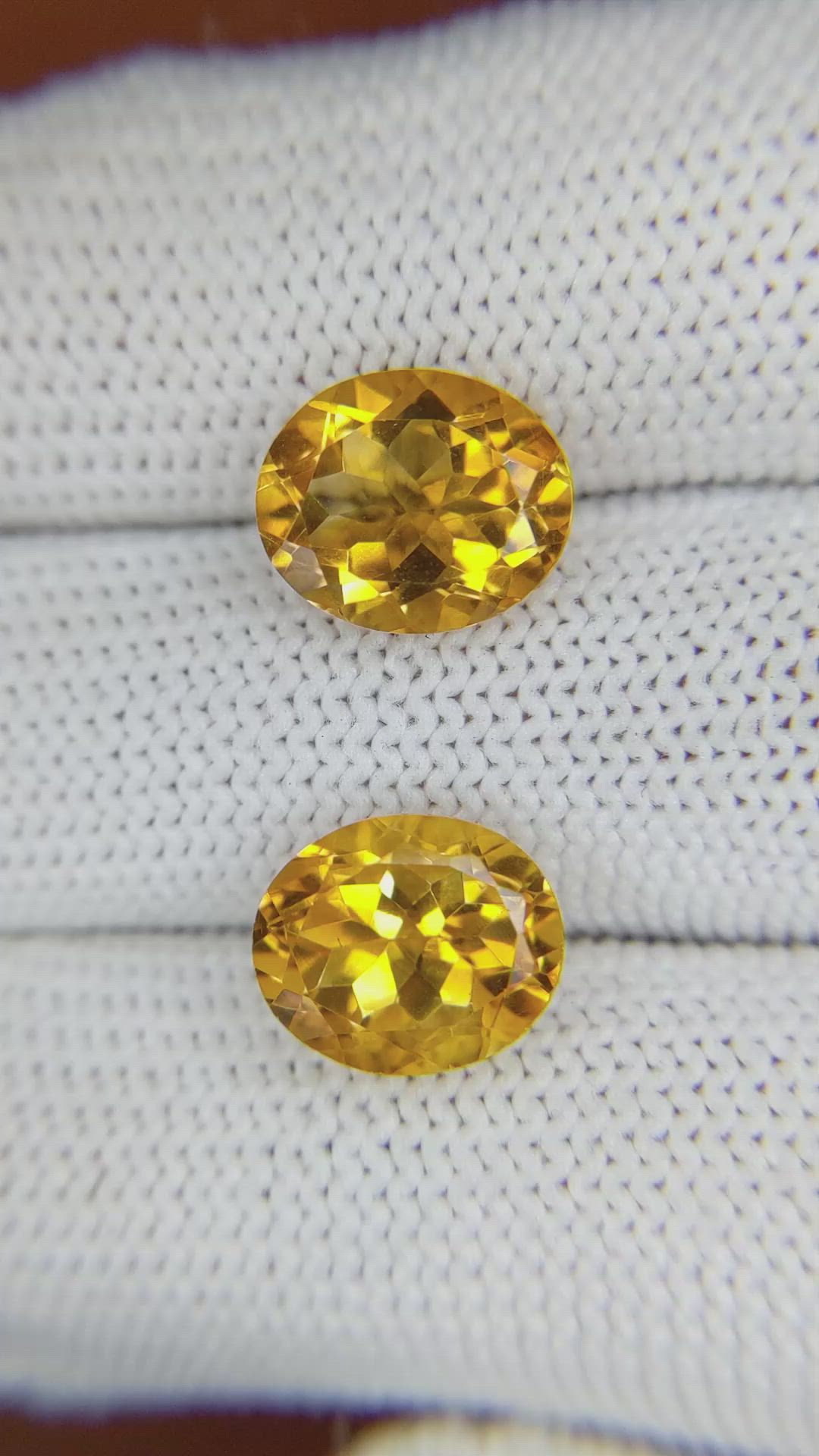 6.91&nbsp;Ct.Tw.Total Carat Weight Citrine Pair from Brazil Size Video