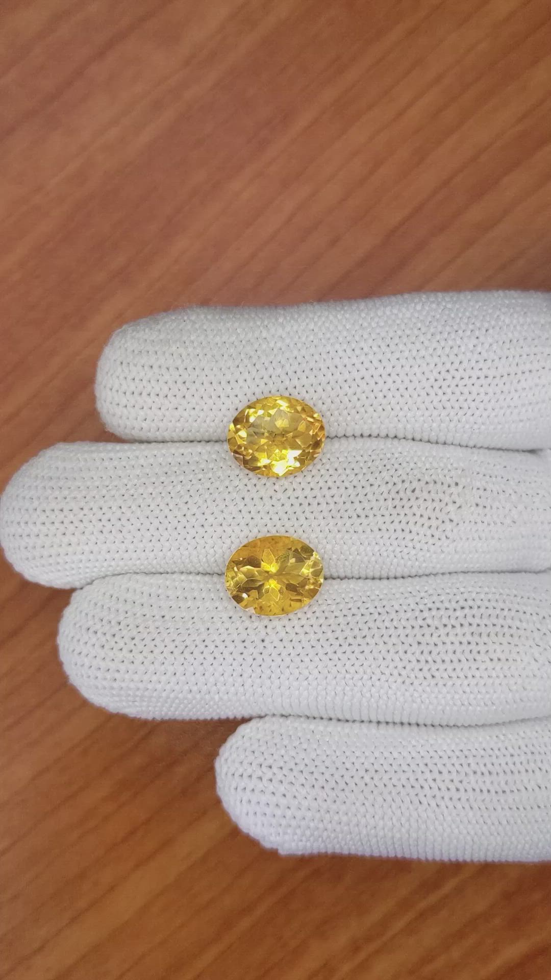 6.90&nbsp;Ct.Tw.Total Carat Weight Citrine Pair from Brazil Size Video
