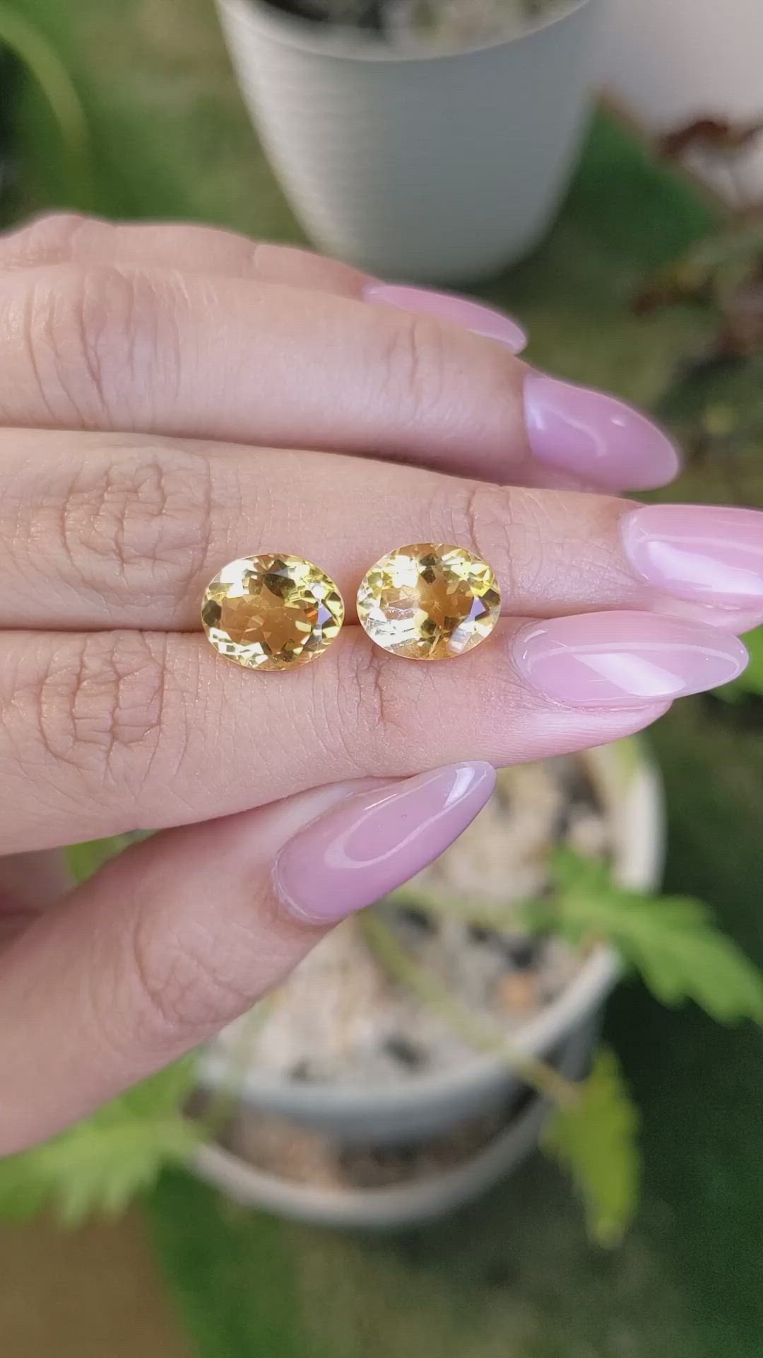 6.34&nbsp;Ct.Tw.Total Carat Weight Citrine Pair from Brazil Size Video