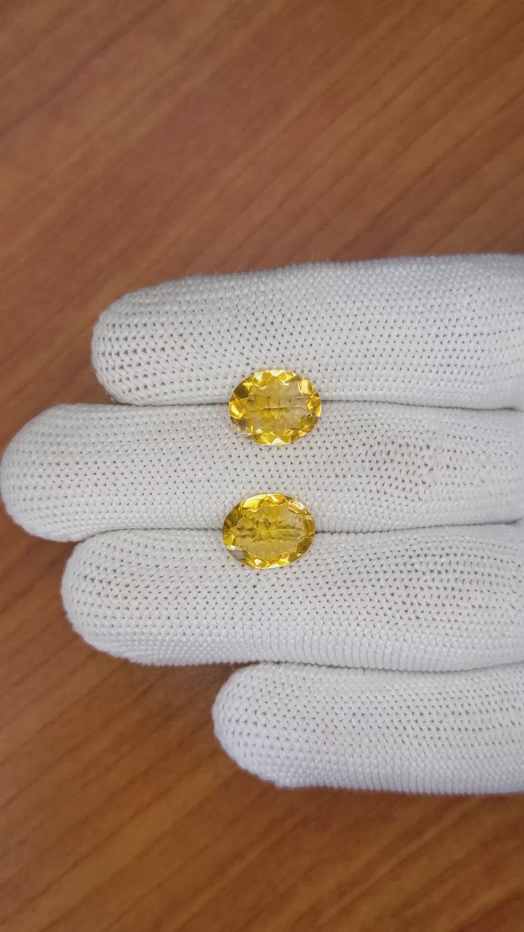 5.04&nbsp;Ct.Tw.Total Carat Weight Citrine Pair from Brazil Size Video