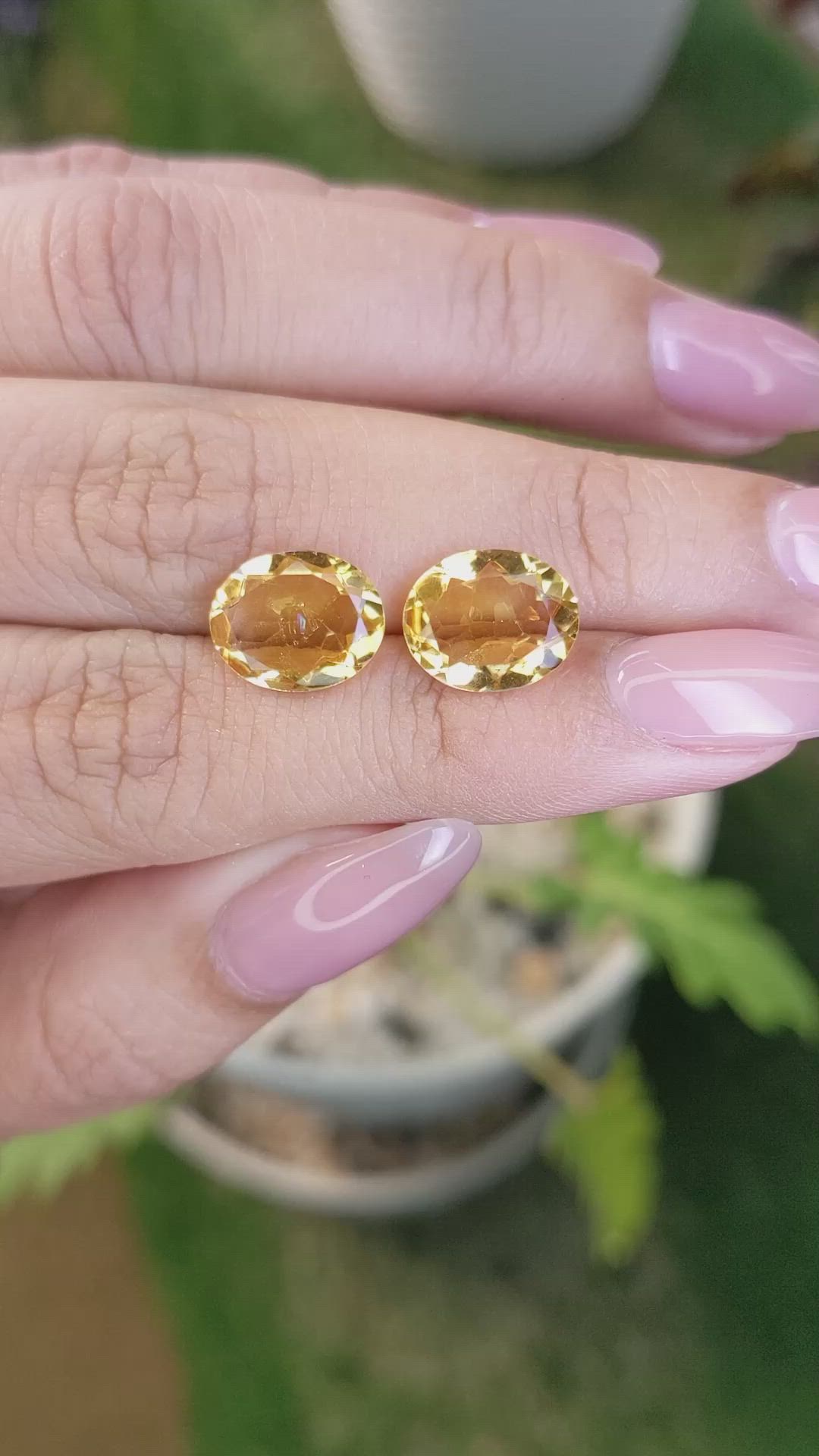 5.04&nbsp;Ct.Tw.Total Carat Weight Citrine Pair from Brazil Size Video