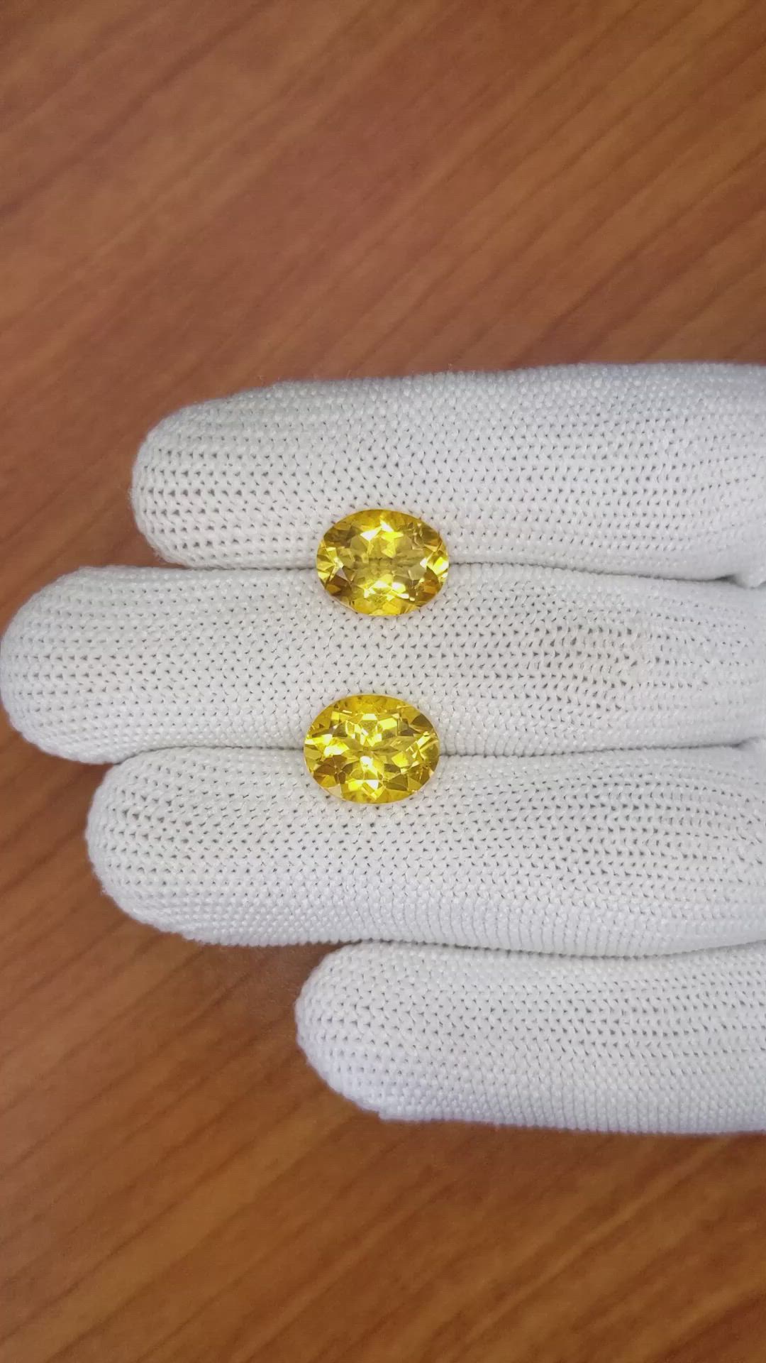 6.47&nbsp;Ct.Tw.Total Carat Weight Citrine Pair from Brazil Size Video