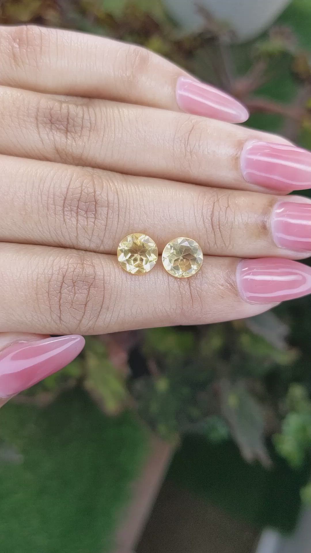 3.00&nbsp;Ct.Tw.Total Carat Weight Citrine Pair from Brazil Size Video