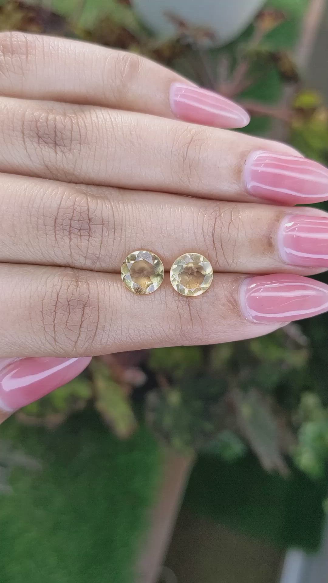 2.92&nbsp;Ct.Tw.Total Carat Weight Citrine Pair from Brazil Size Video