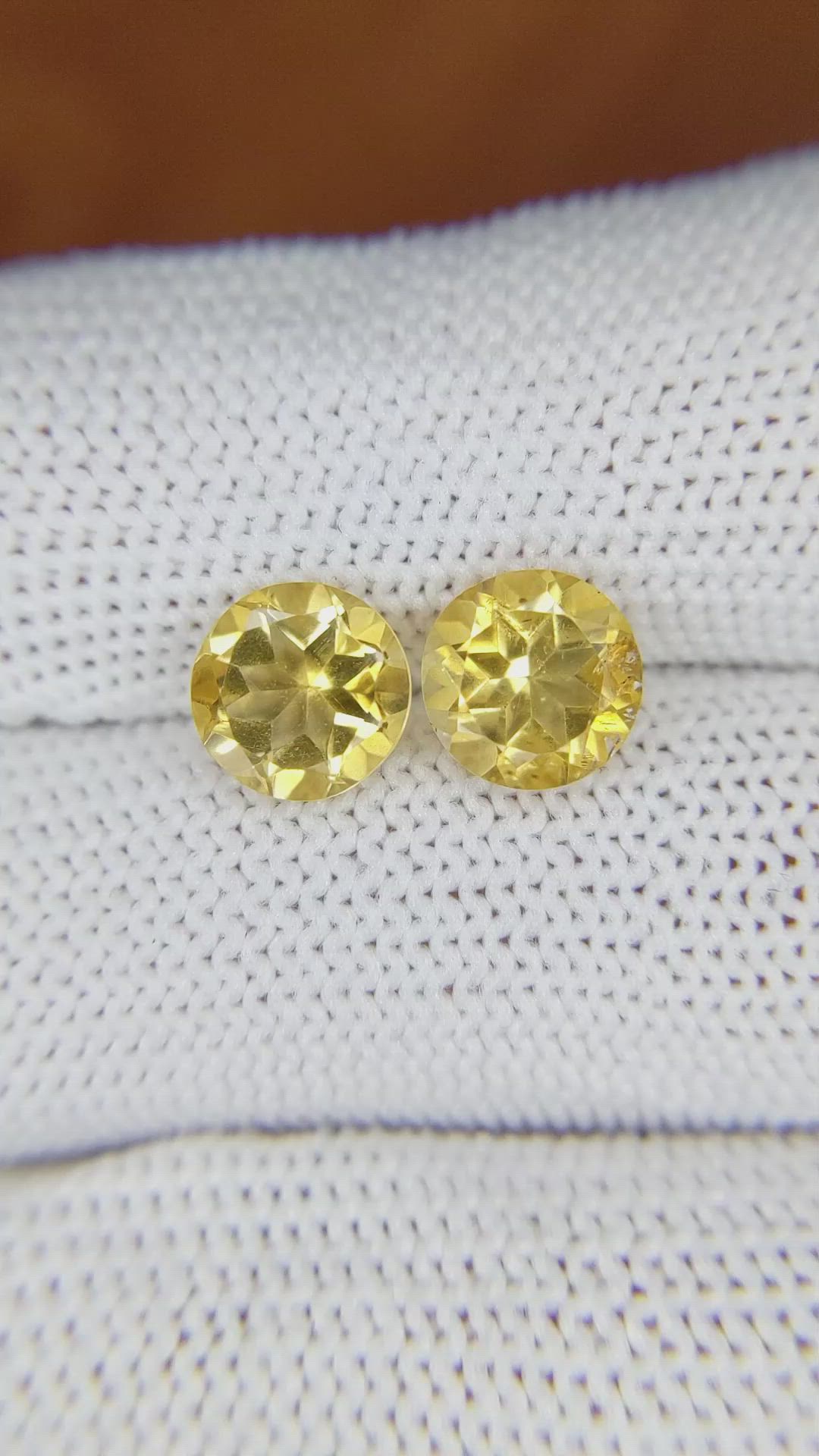 3.02&nbsp;Ct.Tw.Total Carat Weight Citrine Pair from Brazil Size Video