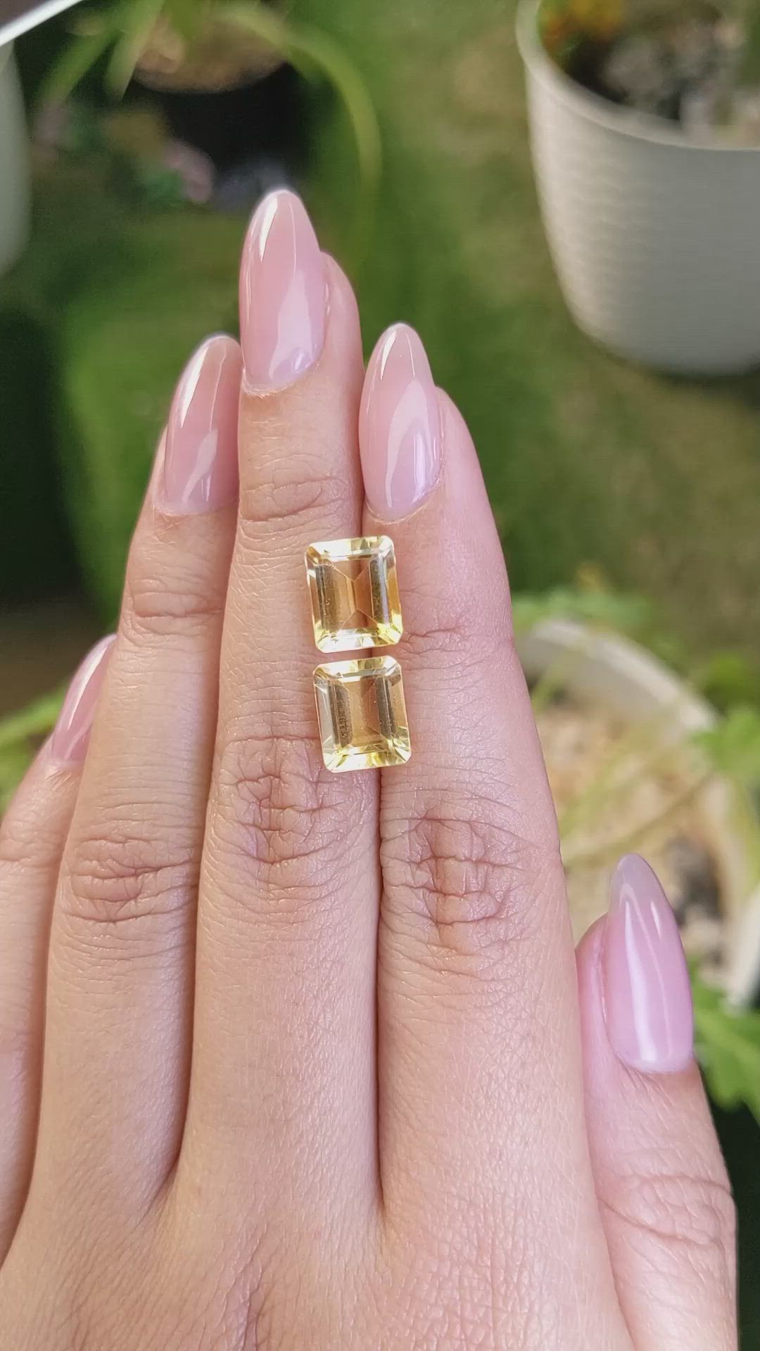 5.81&nbsp;Ct.Tw.Total Carat Weight Citrine Pair from Brazil Size Video