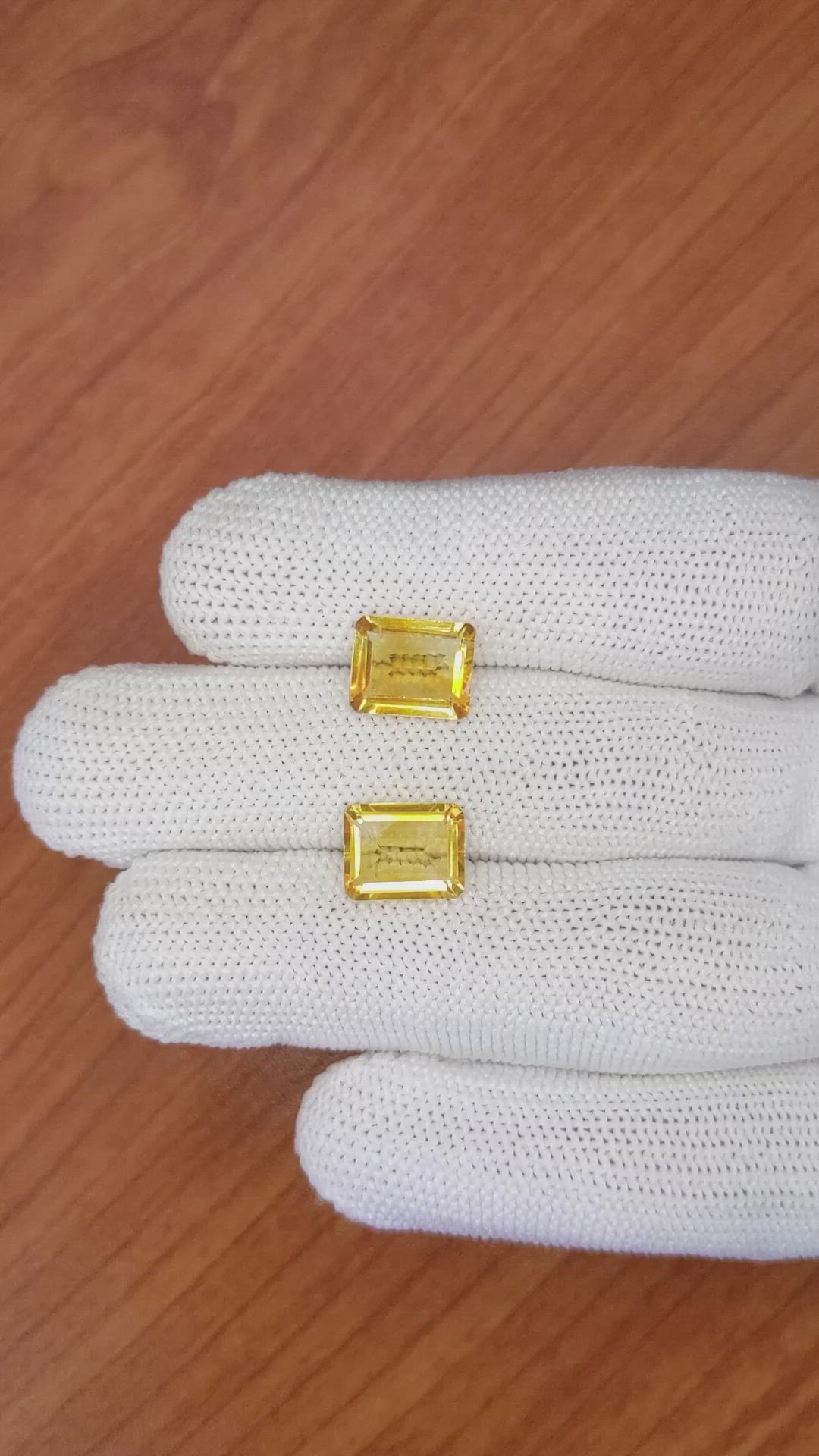 5.39&nbsp;Ct.Tw.Total Carat Weight Citrine Pair from Brazil Size Video