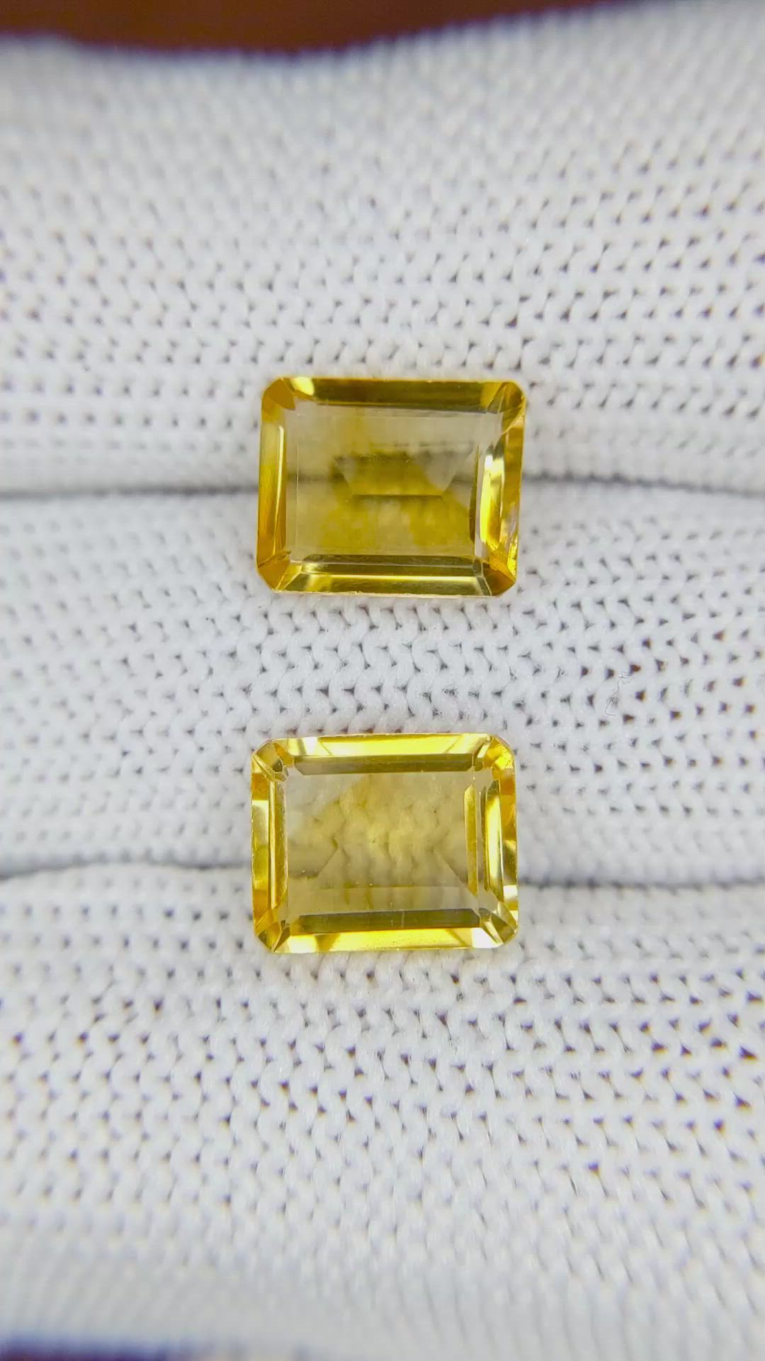 5.39&nbsp;Ct.Tw.Total Carat Weight Citrine Pair from Brazil Size Video