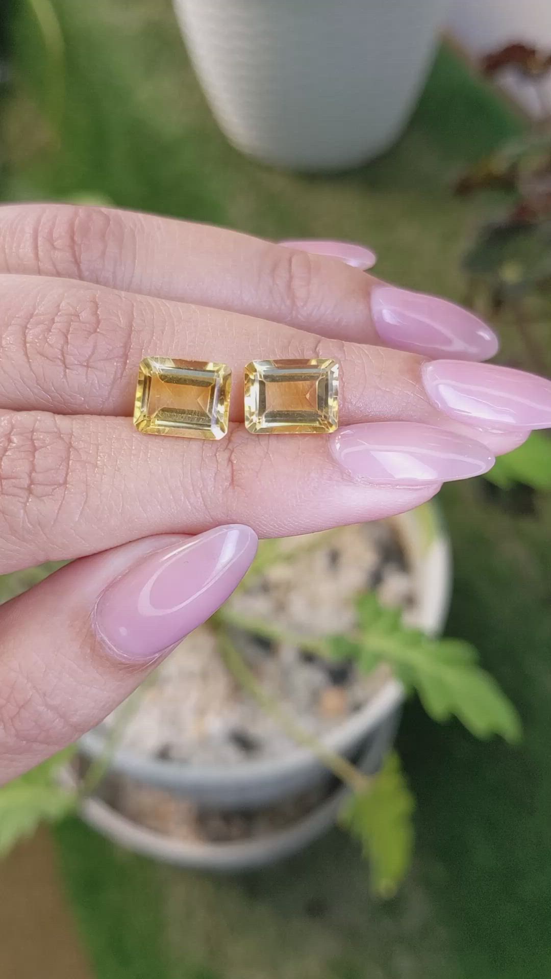 6.61&nbsp;Ct.Tw.Total Carat Weight Citrine Pair from Brazil Size Video