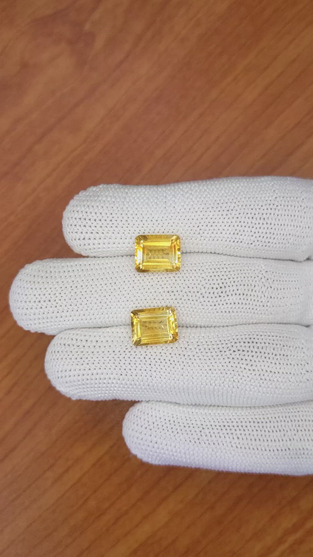 6.61&nbsp;Ct.Tw.Total Carat Weight Citrine Pair from Brazil Size Video