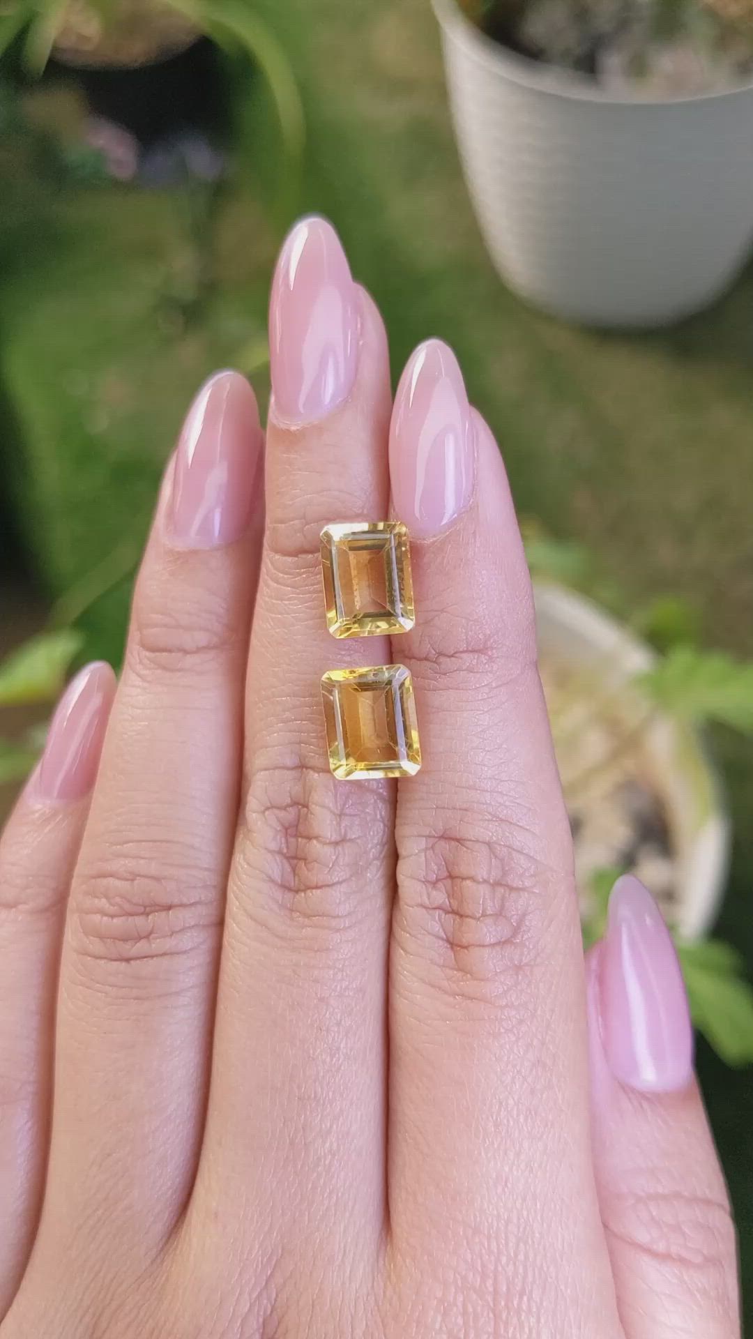 6.61&nbsp;Ct.Tw.Total Carat Weight Citrine Pair from Brazil Size Video