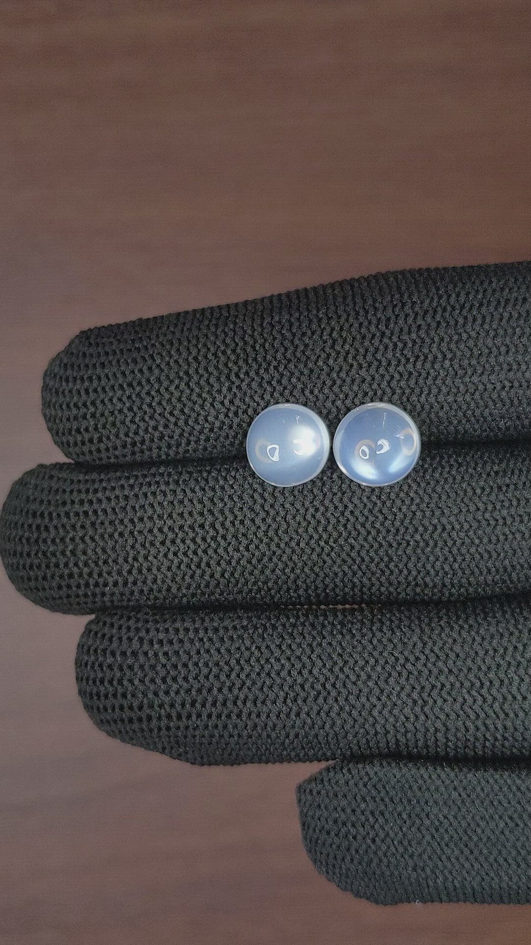 5.54&nbsp;Ct.Tw.Total Carat Weight Blue Flash Cabochon Moonstone Pair from Madagascar Size Video