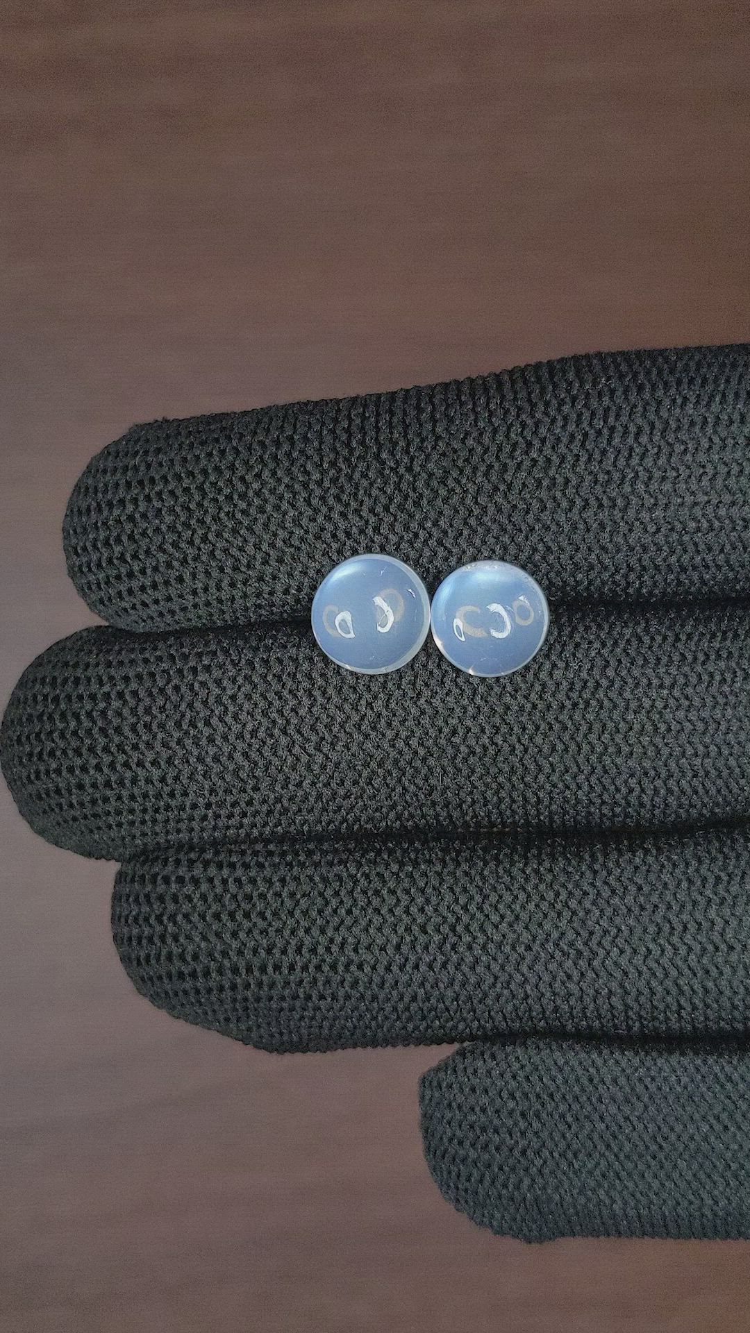 4.79&nbsp;Ct.Tw.Total Carat Weight Cabochon Moonstone Pair from Madagascar Size Video