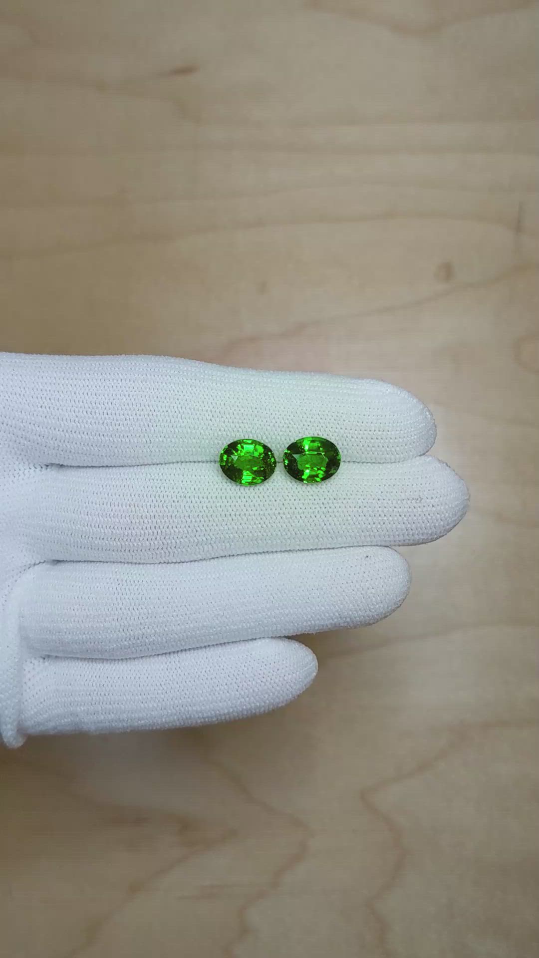 6.04&nbsp;Ct.Tw.Total Carat Weight Tsavorite Garnet Pair from Madagascar Size Video