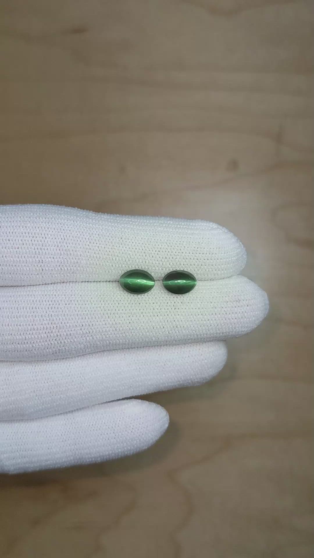 3.19&nbsp;Ct.Tw.Total Carat Weight Cabochon Alexandrite Pair from Ceylon (Sri Lanka) Size Video