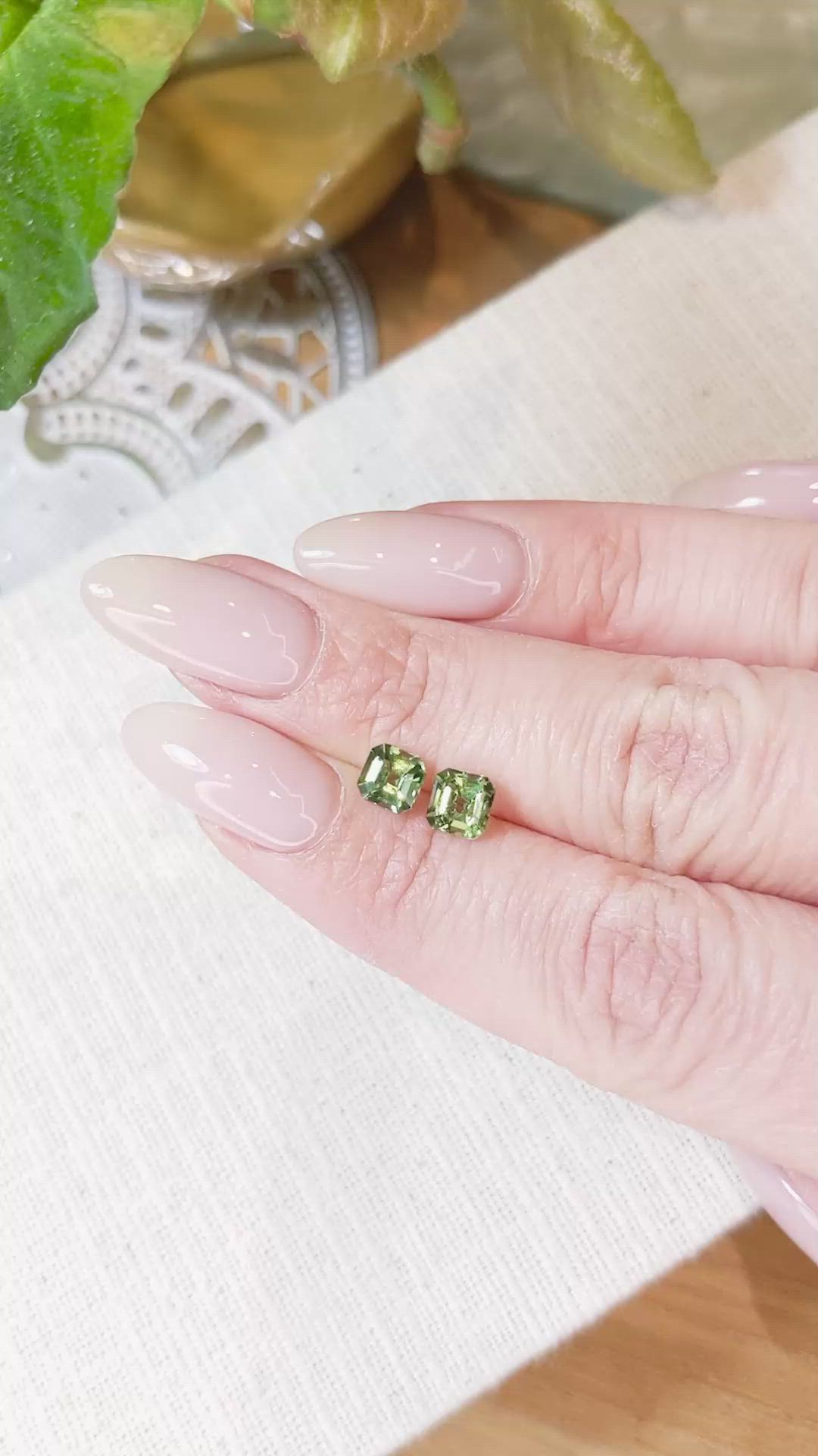 1.57 Ct.Tw.Total Carat Weight Apatite Pair from Madagascar Size Video