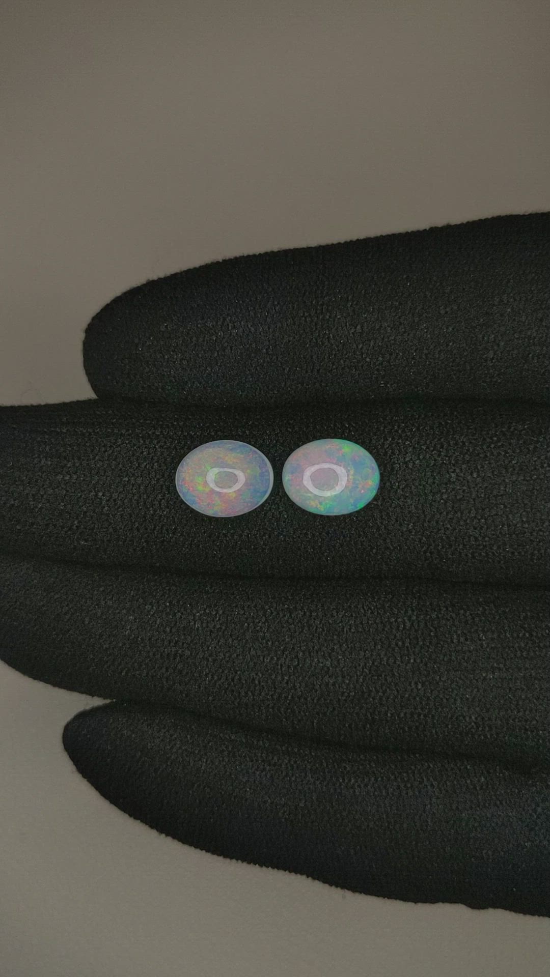 2.35&nbsp;Ct.Tw.Total Carat Weight Cabochon Opal Pair from Ethiopia Size Video