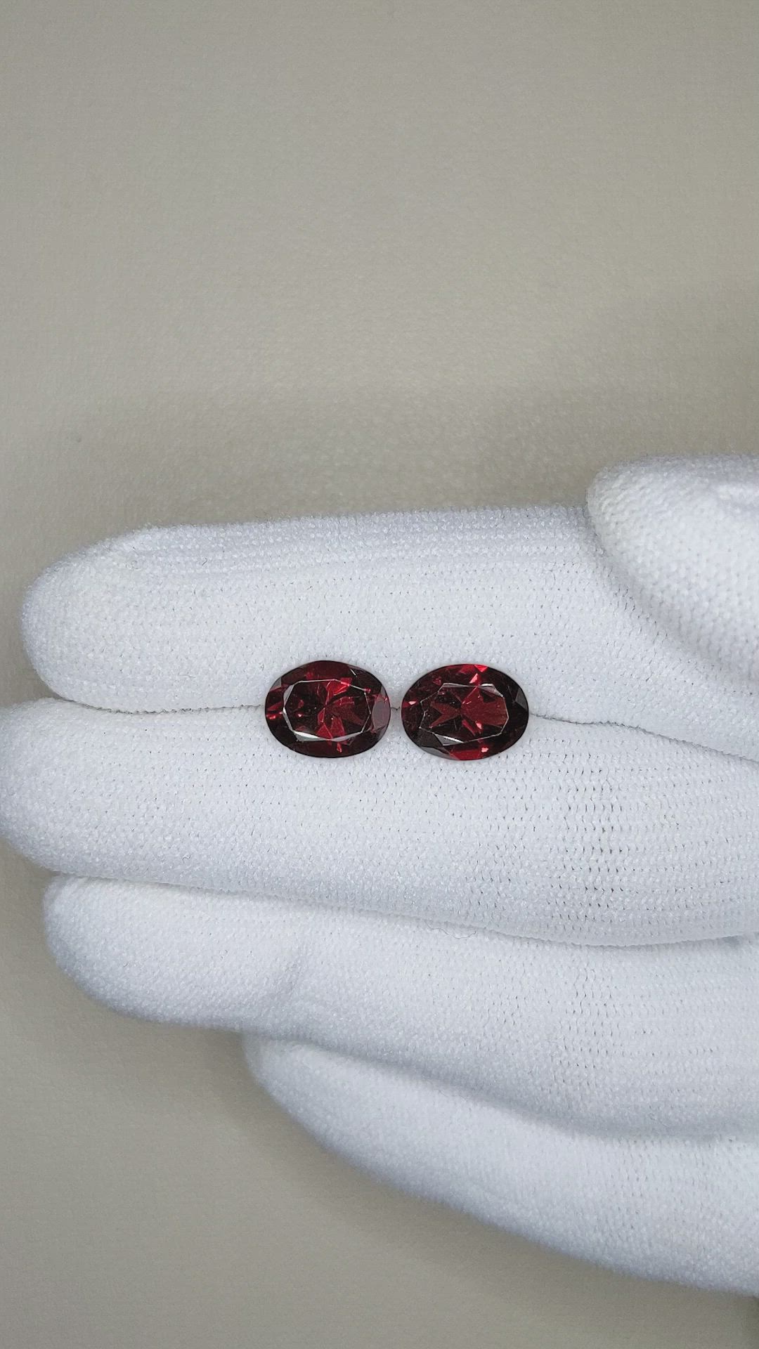 4.17 Ct.Tw.Total Carat Weight Garnet Pair from Tanzania Size Video