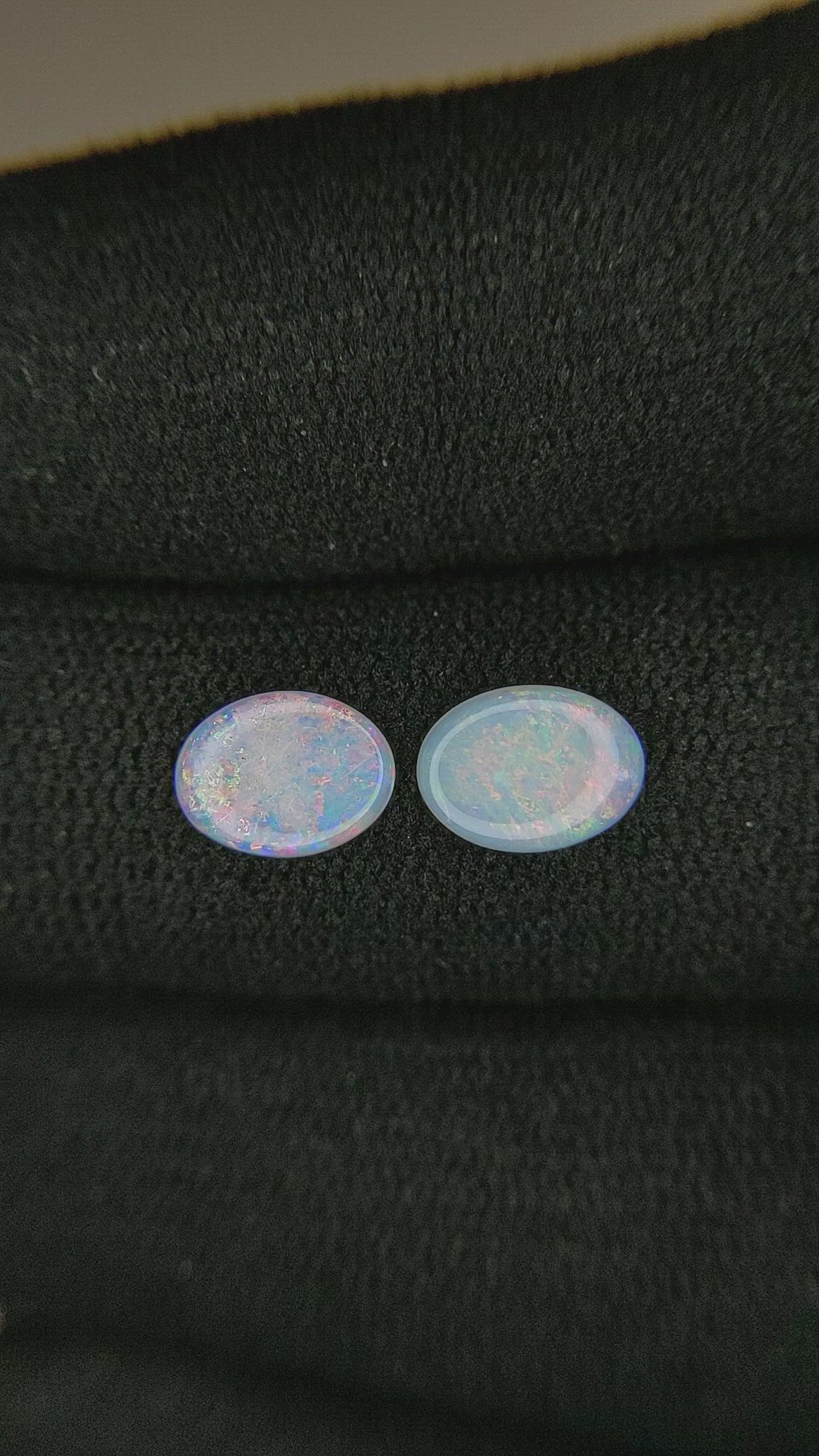 0.89&nbsp;Ct.Tw.Total Carat Weight Cabochon Opal Pair from Australia Size Video