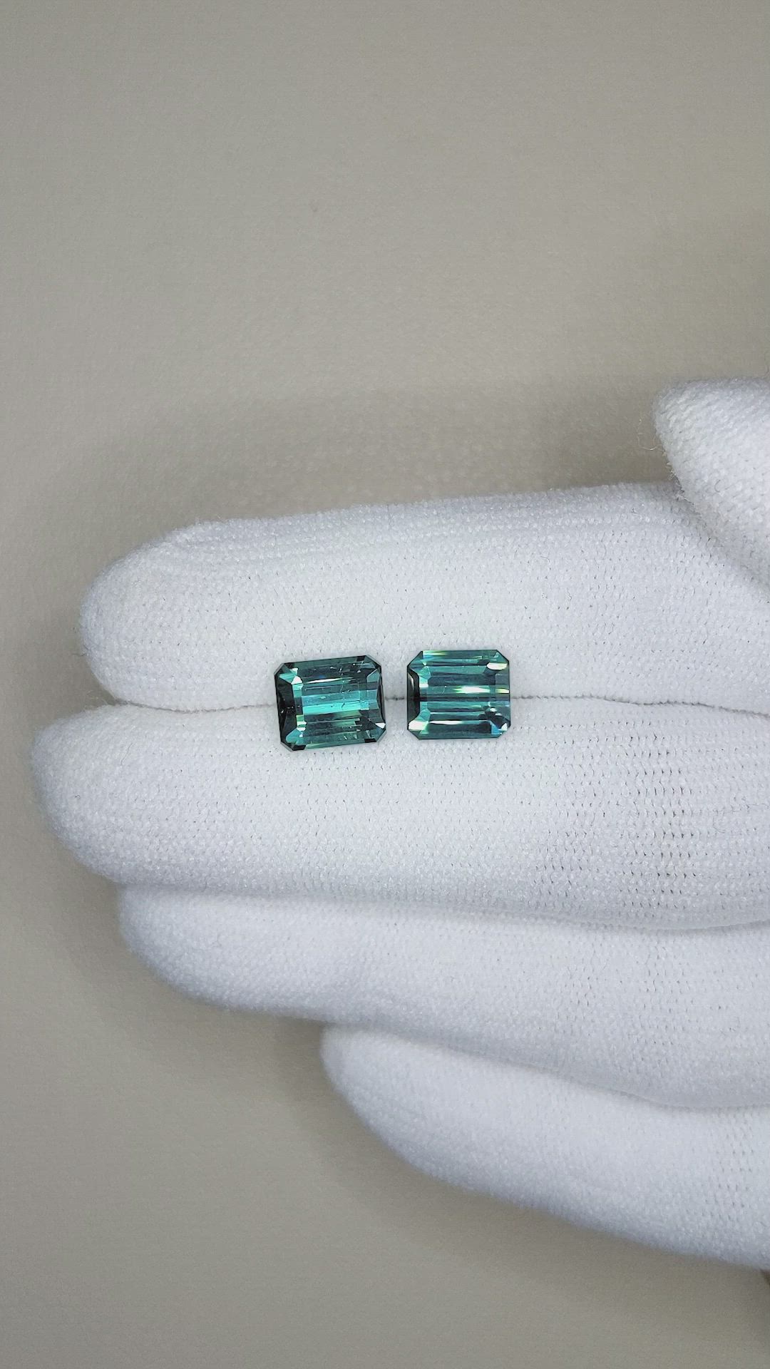 4.00&nbsp;Ct.Tw.Total Carat Weight Tourmaline Pair from Mozambique Size Video