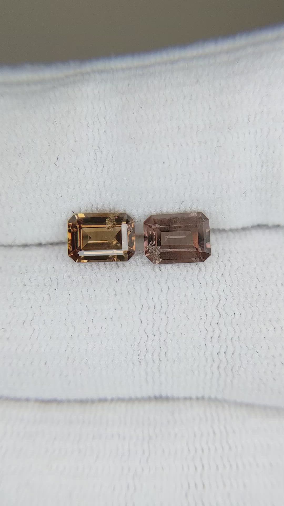 2.46&nbsp;Ct.Tw.Total Carat Weight Garnet Pair from Tanzania Size Video