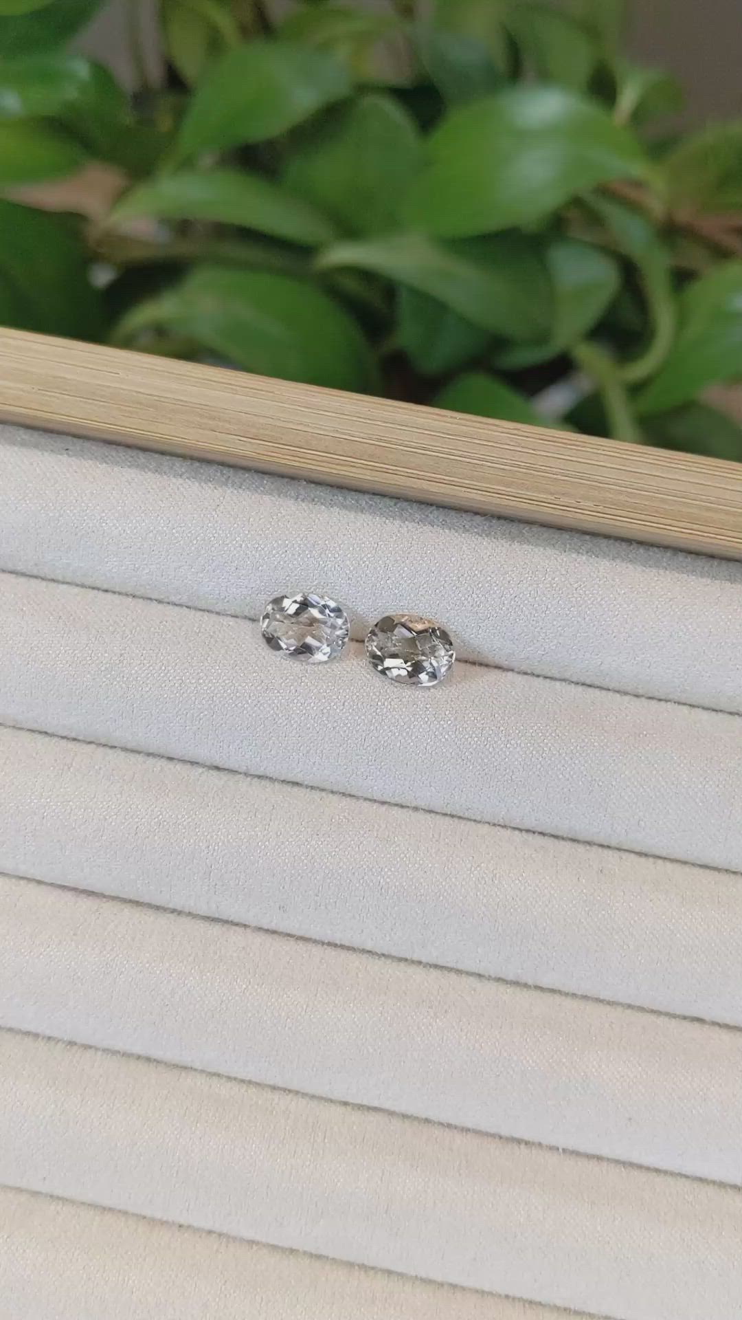 3.40&nbsp;Ct.Tw.Total Carat Weight Goshenite Pair from Pakistan Size Video