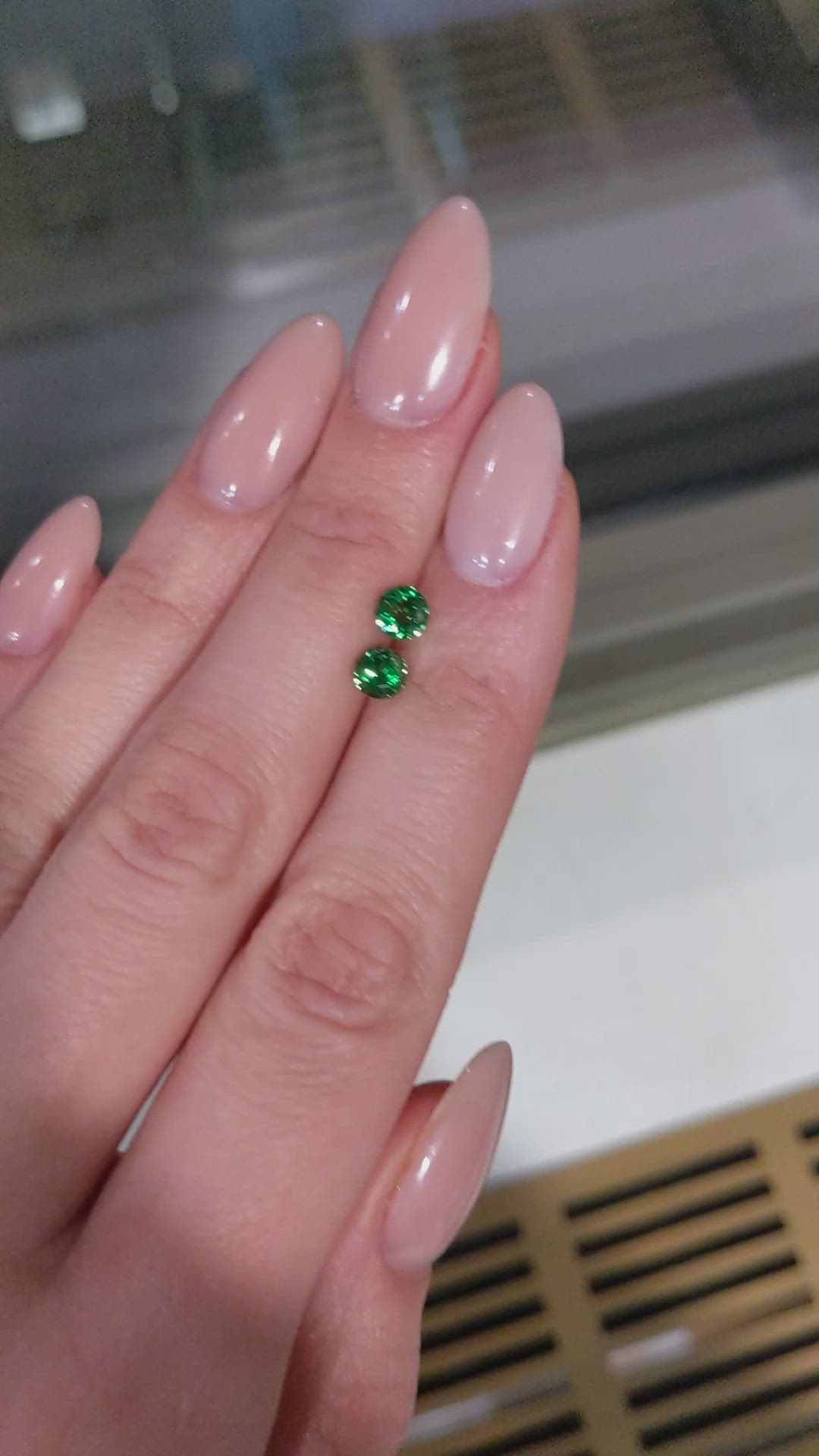 1.20&nbsp;Ct.Tw.Total Carat Weight Tsavorite Garnet Pair from Madagascar Size Video