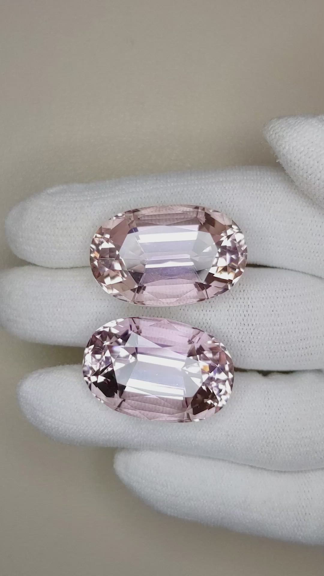 77.69&nbsp;Ct.Tw.Total Carat Weight Kunzite Pair from Afghanistan Size Video
