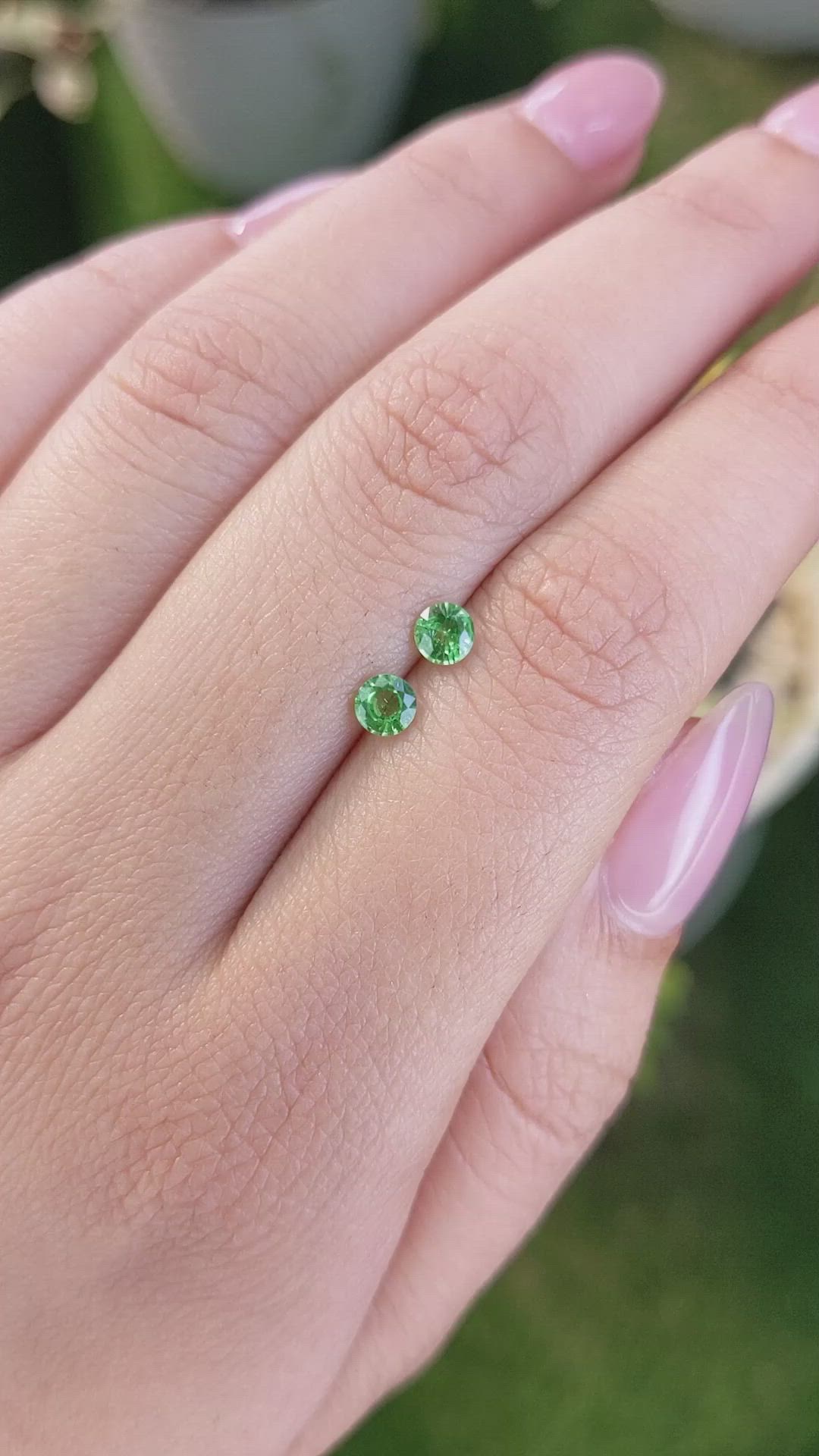 0.56&nbsp;Ct.Tw.Total Carat Weight Tsavorite Garnet Pair from Madagascar Size Video