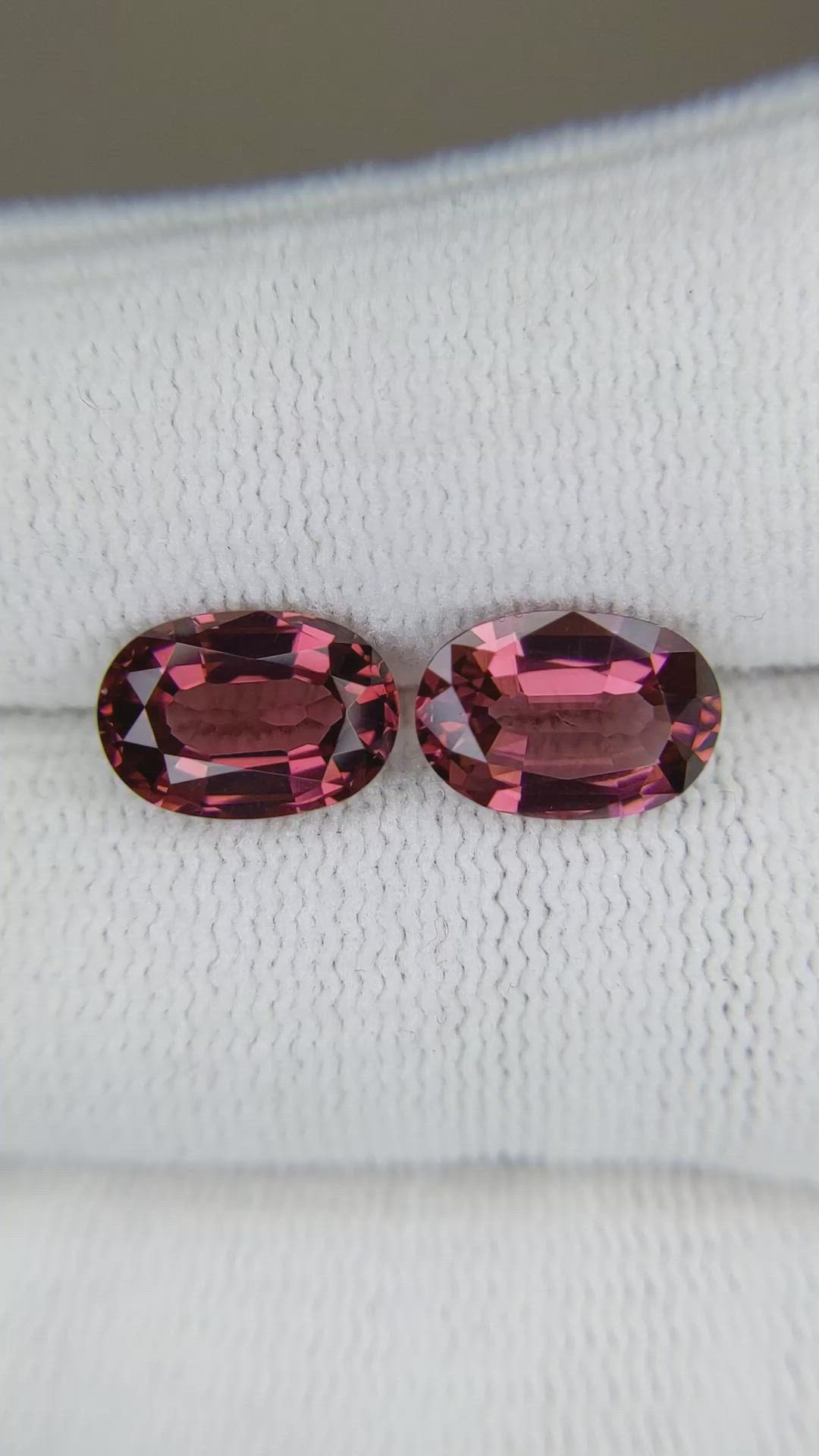 4.80&nbsp;Ct.Tw.Total Carat Weight Rubellite Tourmaline Pair from Brazil Size Video