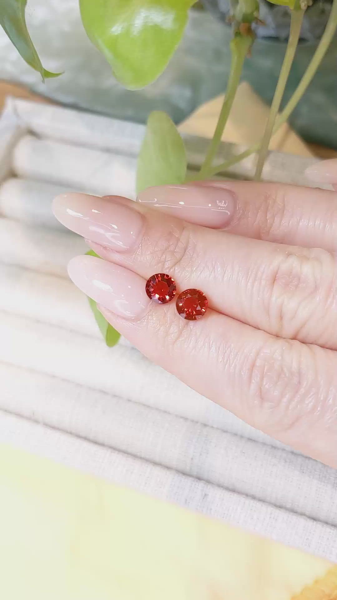 1.21&nbsp;Ct.Tw.Total Carat Weight Opal Pair from Mexico Size Video