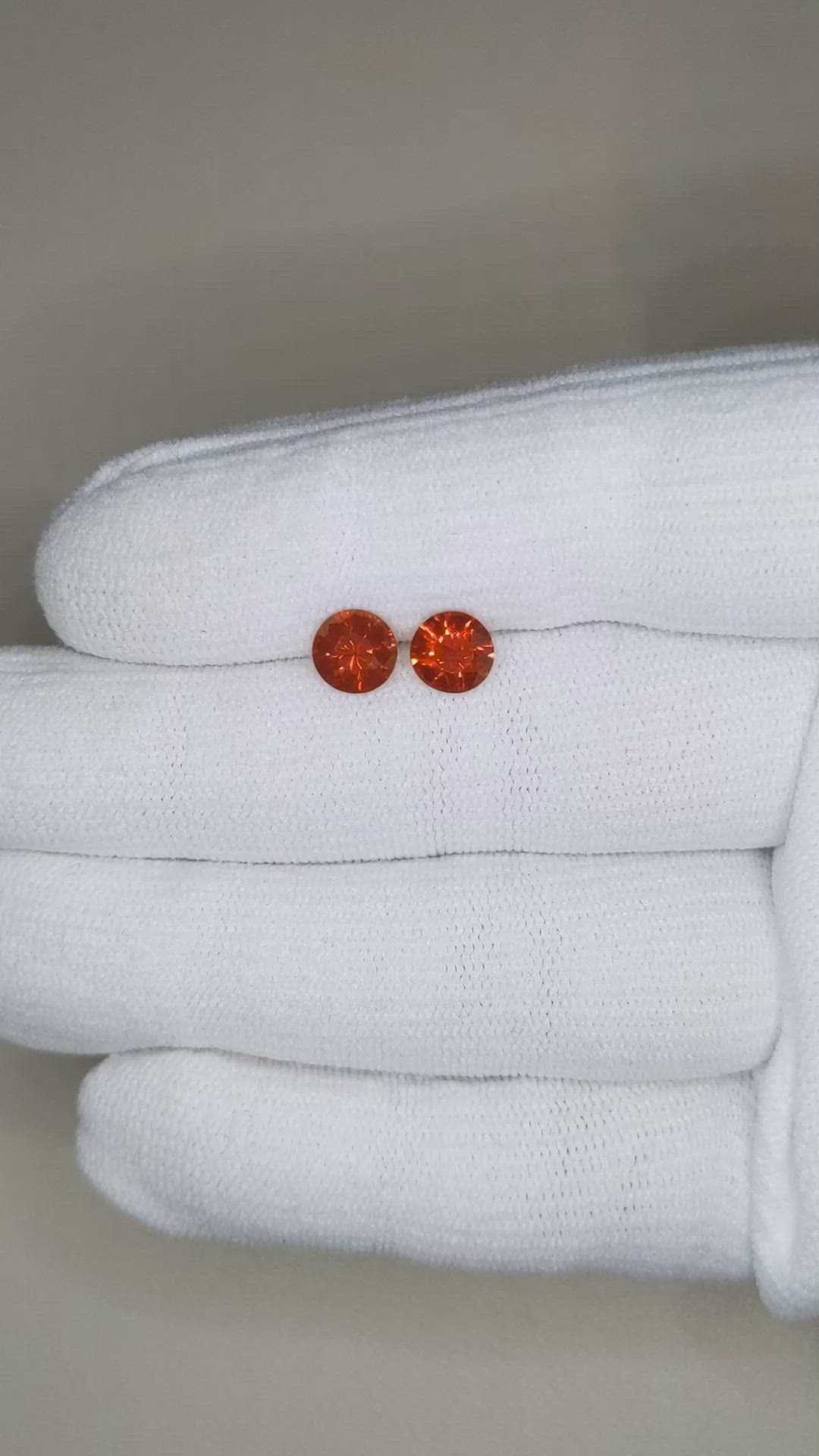 1.21&nbsp;Ct.Tw.Total Carat Weight Opal Pair from Mexico Size Video