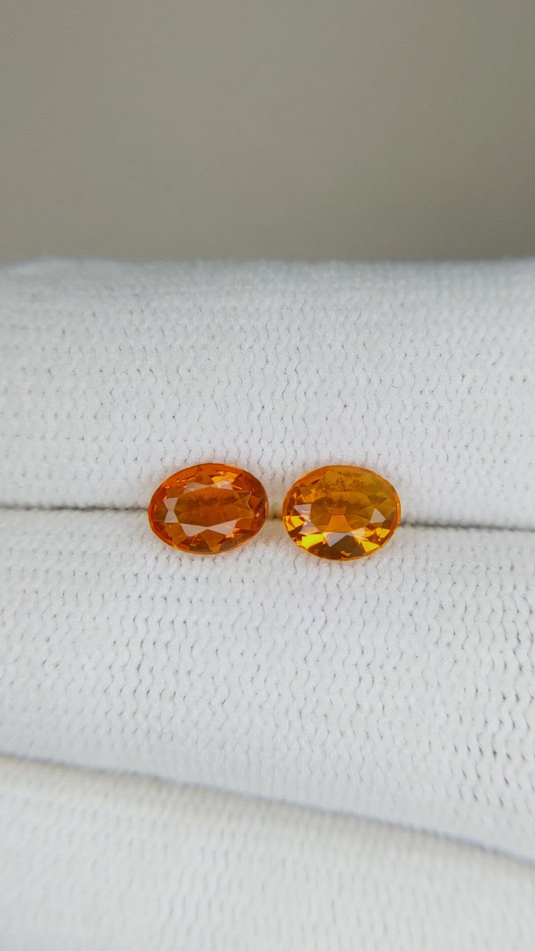 0.75&nbsp;Ct.Tw.Total Carat Weight Opal Pair from Mexico Size Video