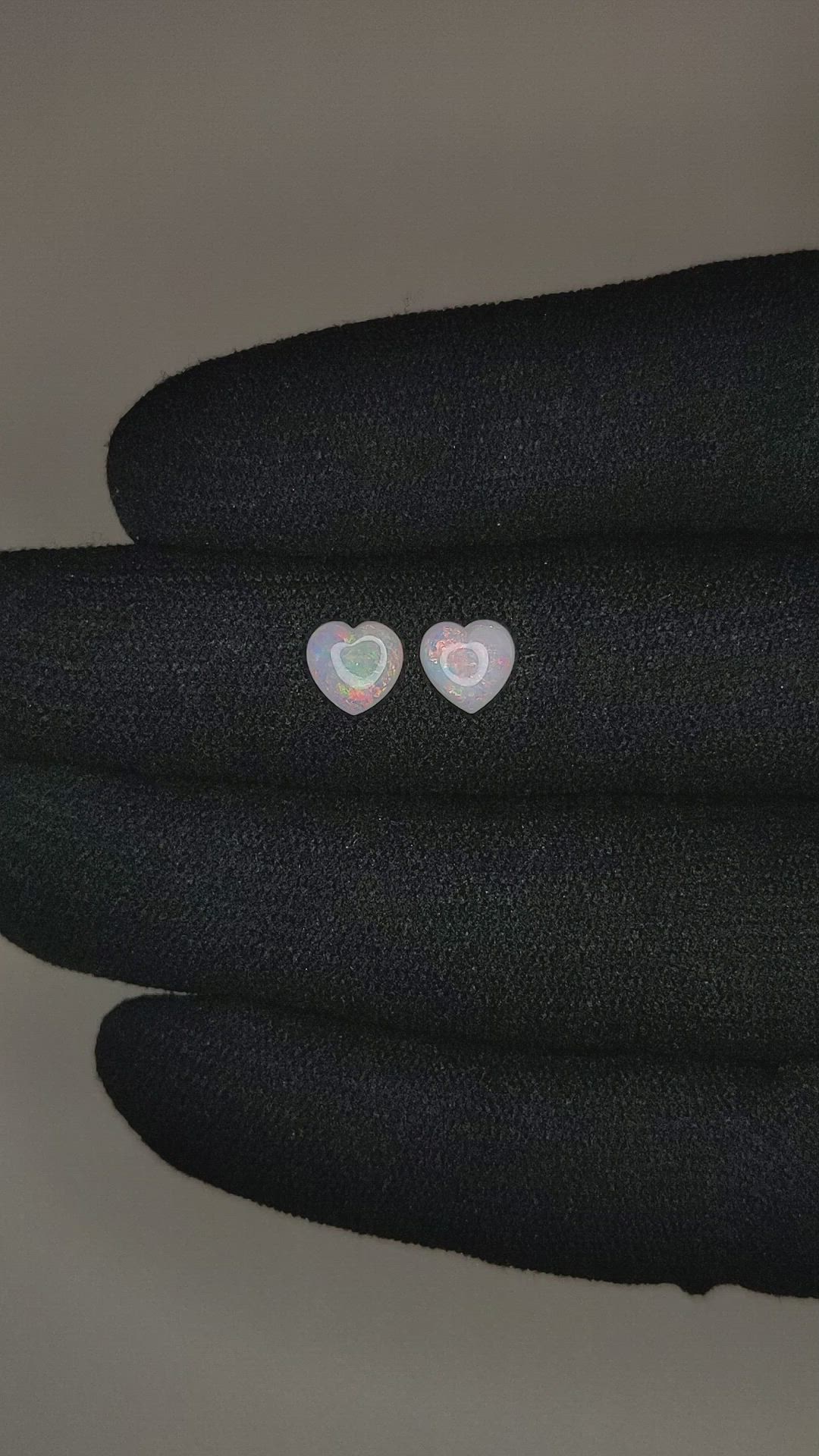 0.97&nbsp;Ct.Tw.Total Carat Weight Cabochon Opal Pair from Australia Size Video