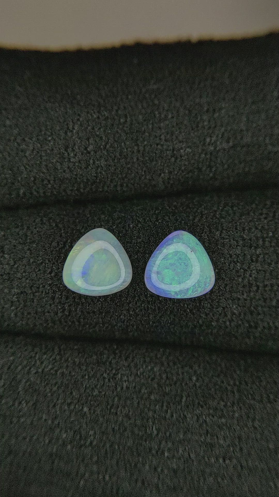 1.09&nbsp;Ct.Tw.Total Carat Weight Cabochon Opal Pair from Australia Size Video