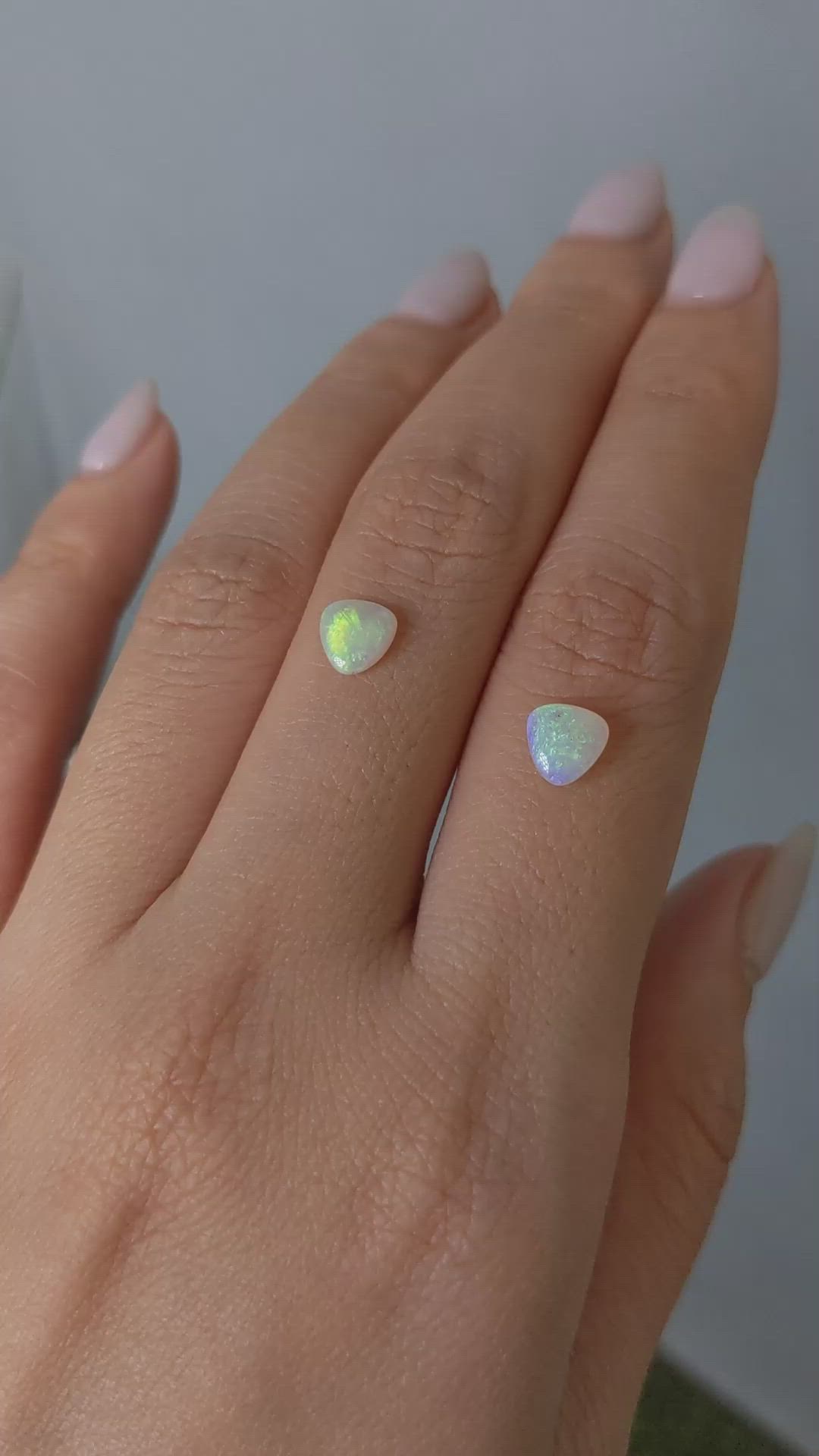 1.09&nbsp;Ct.Tw.Total Carat Weight Cabochon Opal Pair from Australia Size Video