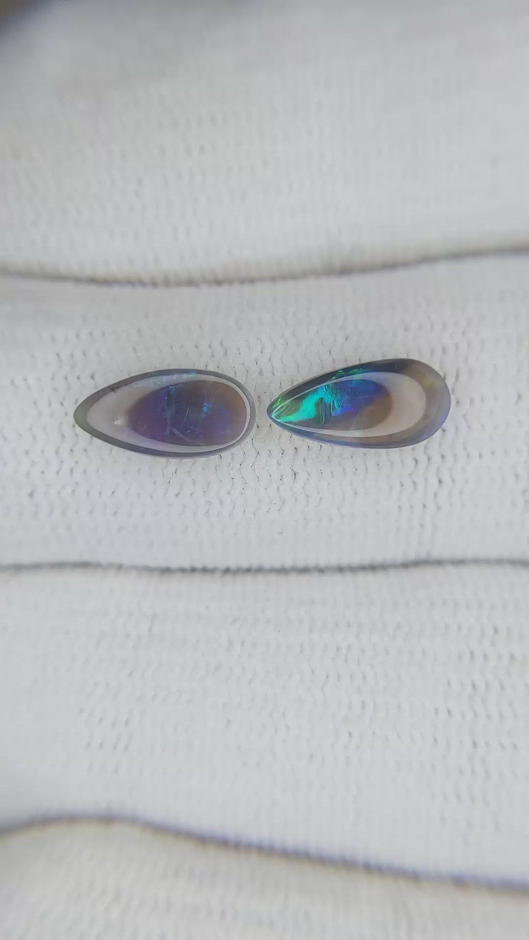 1.15&nbsp;Ct.Tw.Total Carat Weight Cabochon Opal Pair from Australia Size Video