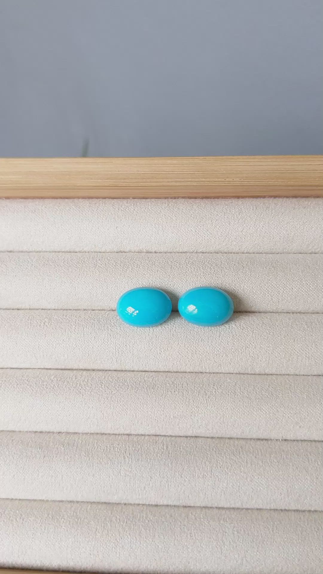 13.15&nbsp;Ct.Tw.Total Carat Weight Blue Cabochon Turquoise Pair from USA Size Video
