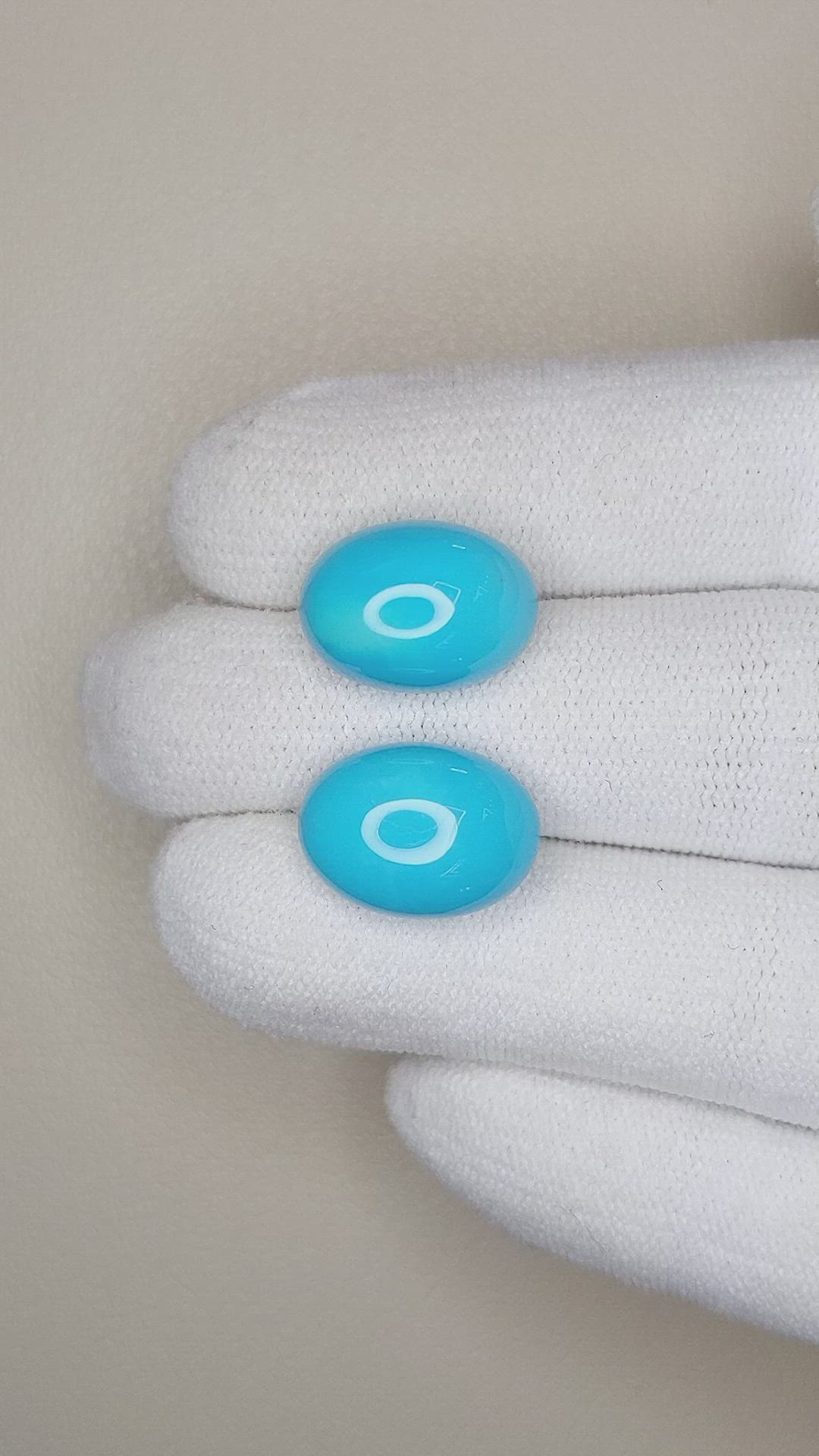 13.15&nbsp;Ct.Tw.Total Carat Weight Cabochon Turquoise Pair from USA Size Video